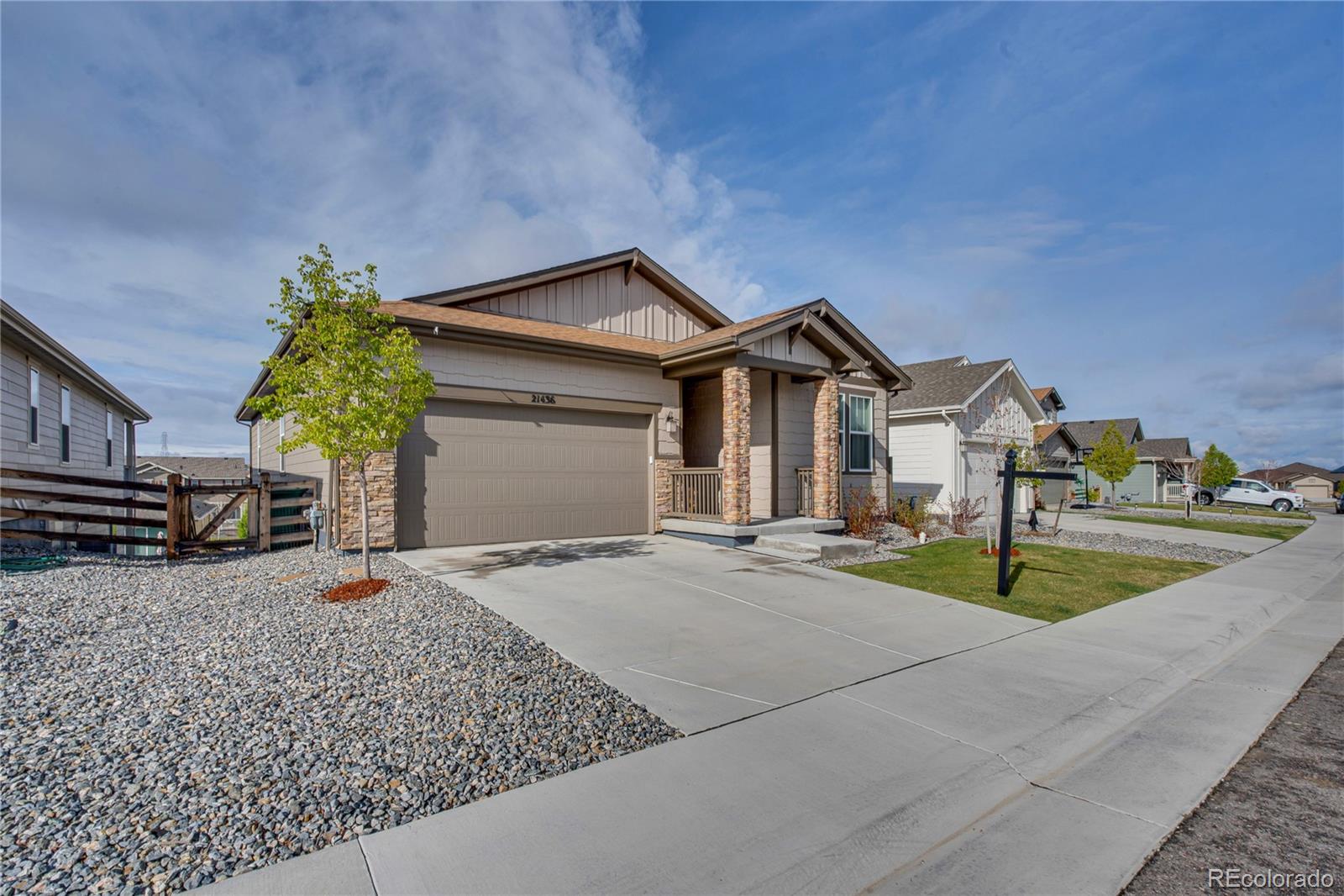 MLS Image #2 for 21436 e stanford avenue,aurora, Colorado
