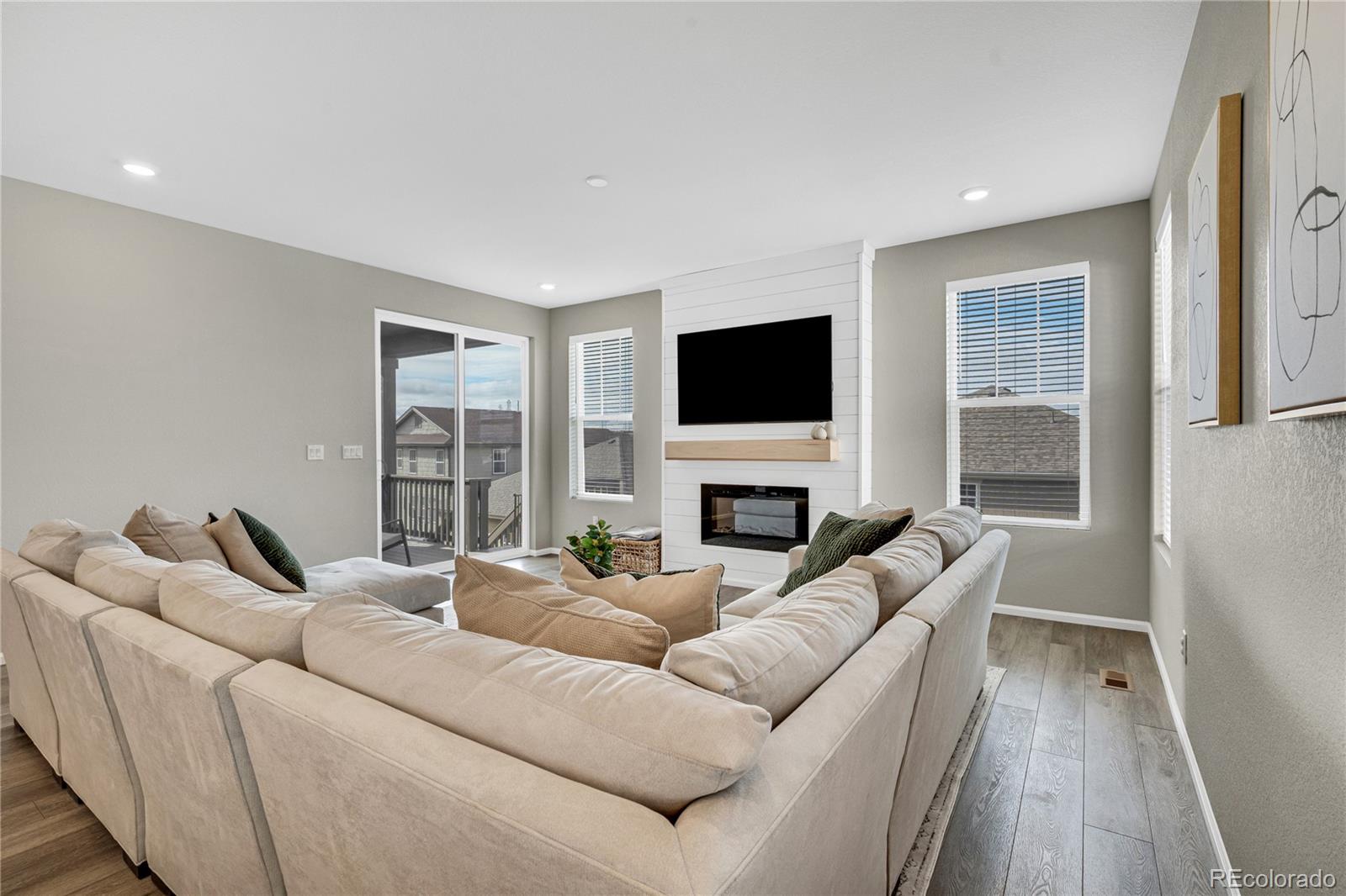 MLS Image #20 for 21436 e stanford avenue,aurora, Colorado