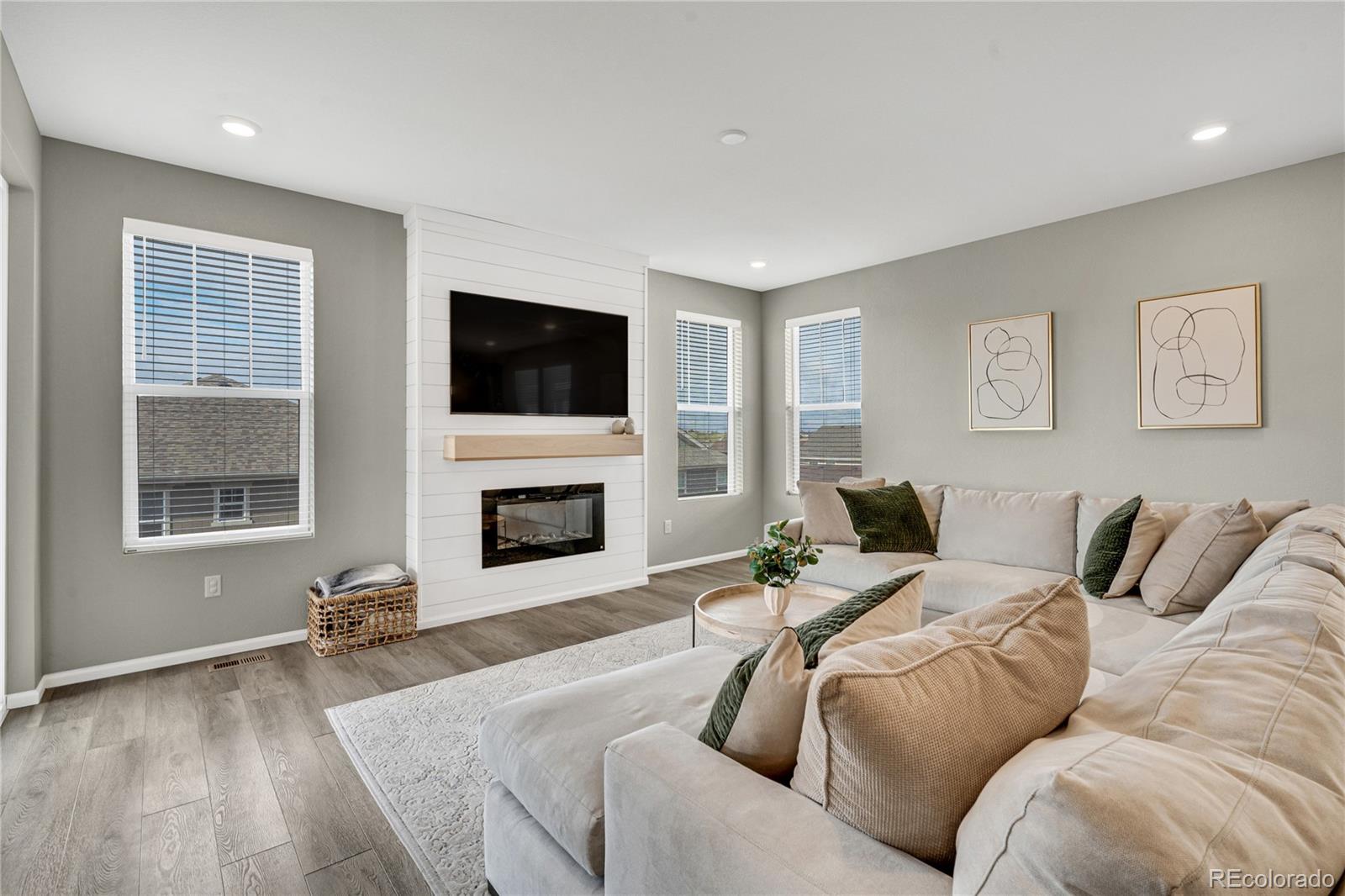 MLS Image #21 for 21436 e stanford avenue,aurora, Colorado