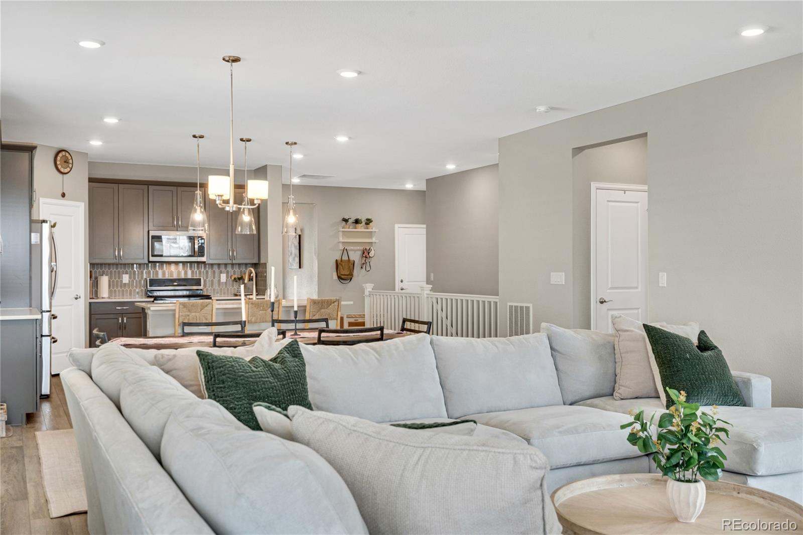 MLS Image #22 for 21436 e stanford avenue,aurora, Colorado