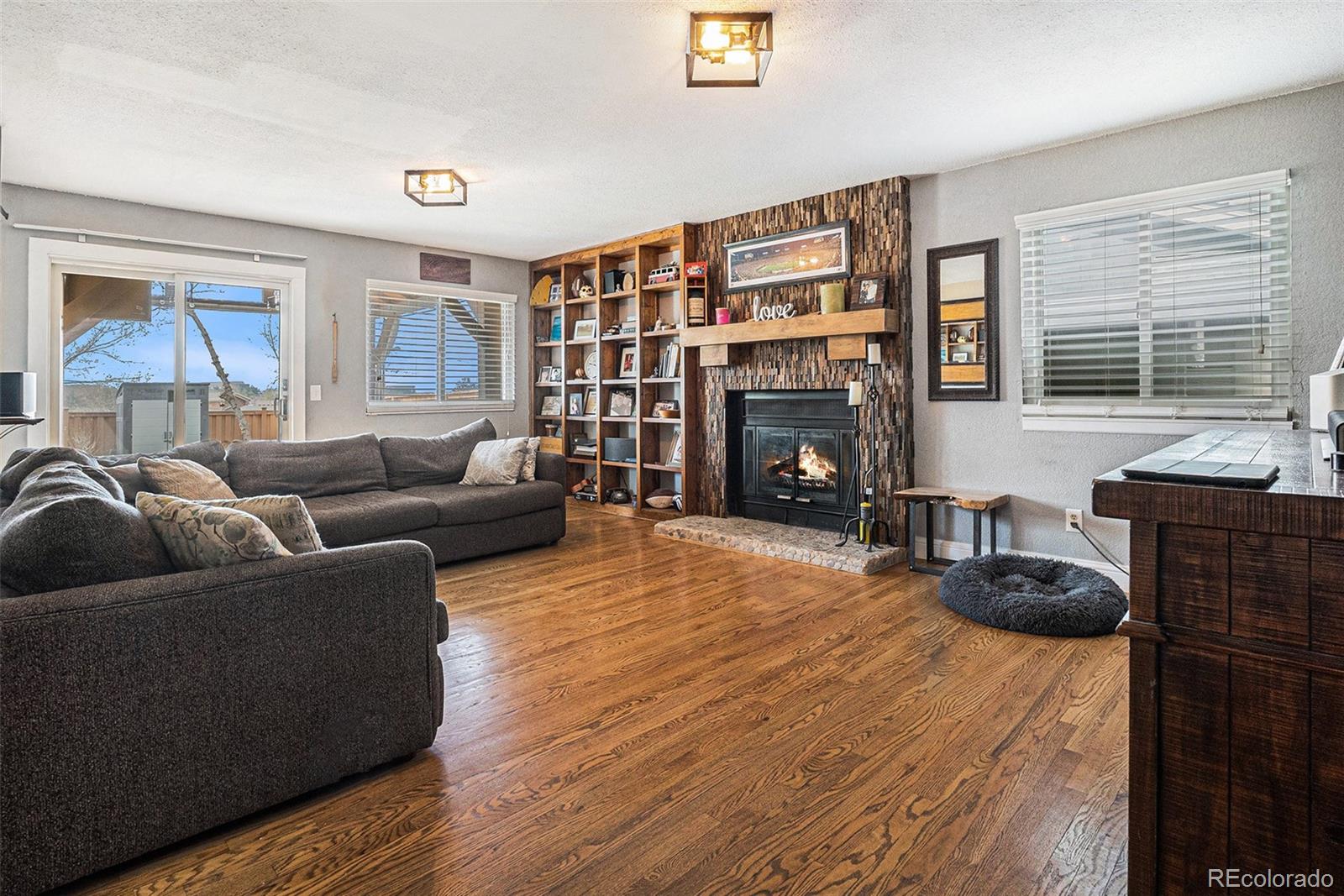 MLS Image #4 for 8975 s coyote street,highlands ranch, Colorado