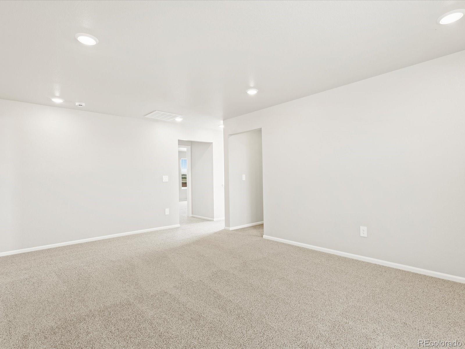 MLS Image #23 for 4704  sugarcane street,johnstown, Colorado