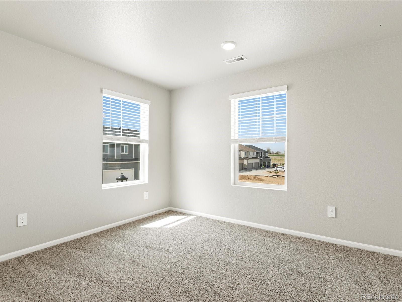 MLS Image #31 for 4704  sugarcane street,johnstown, Colorado