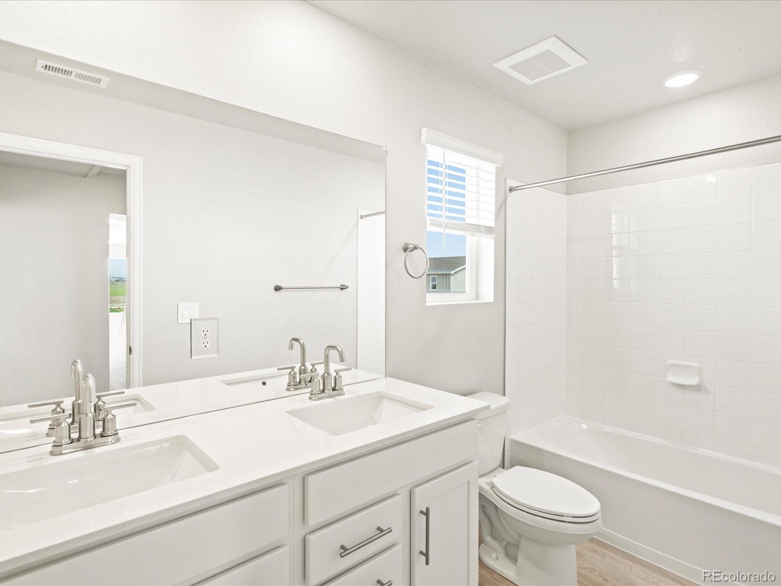 MLS Image #40 for 4704  sugarcane street,johnstown, Colorado