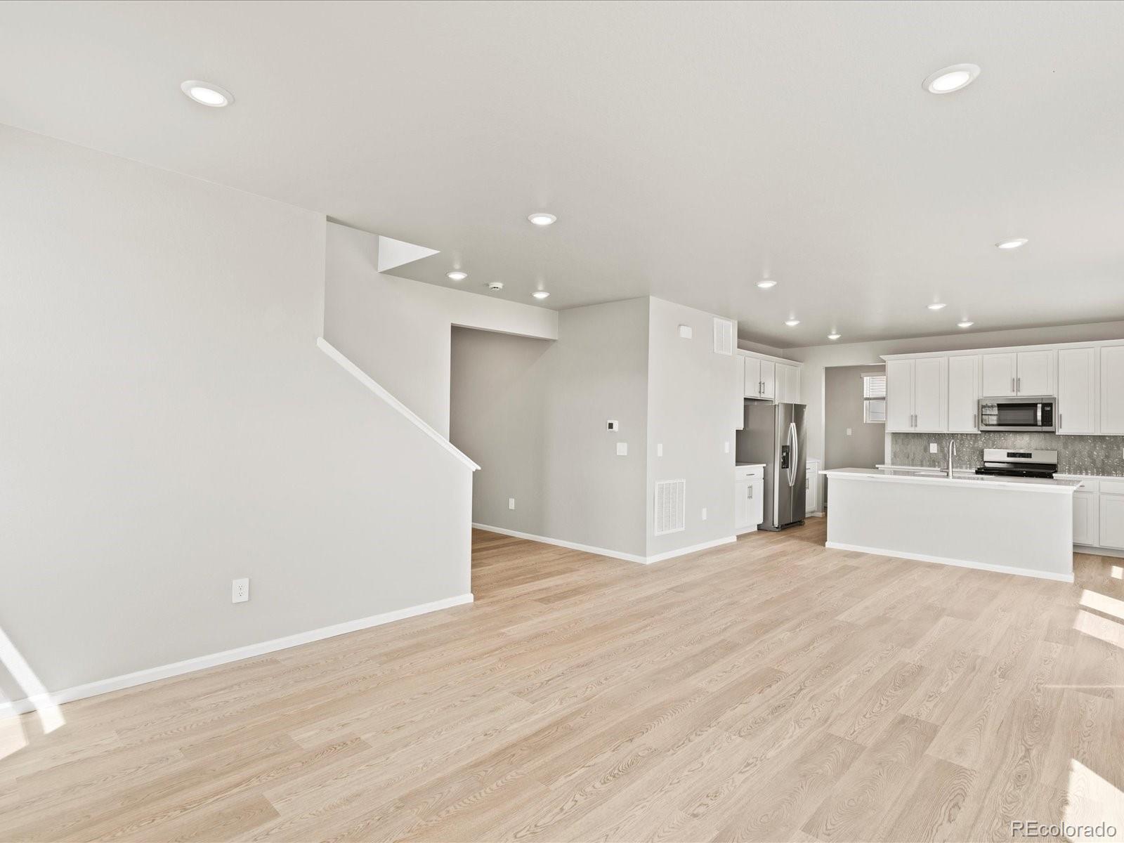 MLS Image #8 for 4704  sugarcane street,johnstown, Colorado