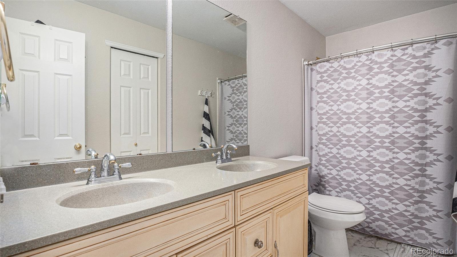 MLS Image #15 for 22778 e alamo lane,aurora, Colorado