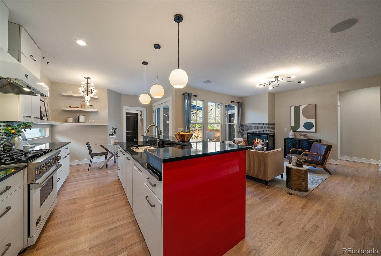 MLS Image #12 for 2461  spruce street,denver, Colorado
