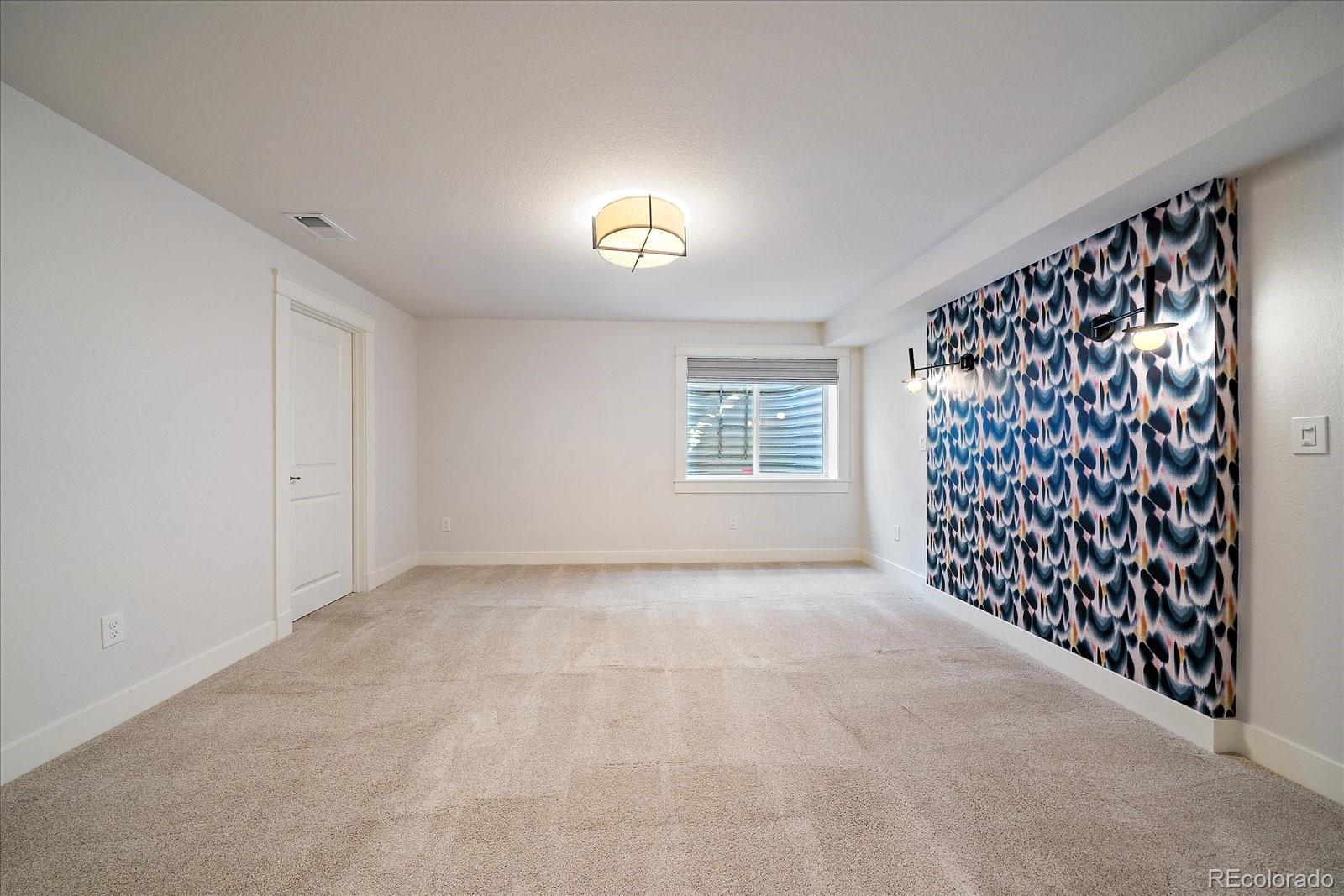 MLS Image #31 for 2461  spruce street,denver, Colorado