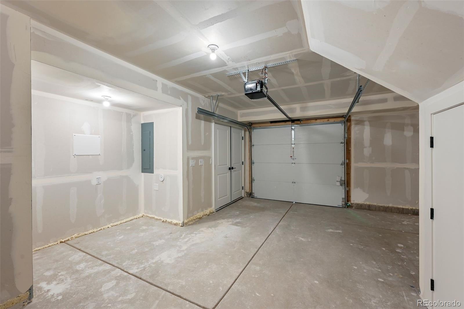 MLS Image #21 for 2140 s ash street,denver, Colorado