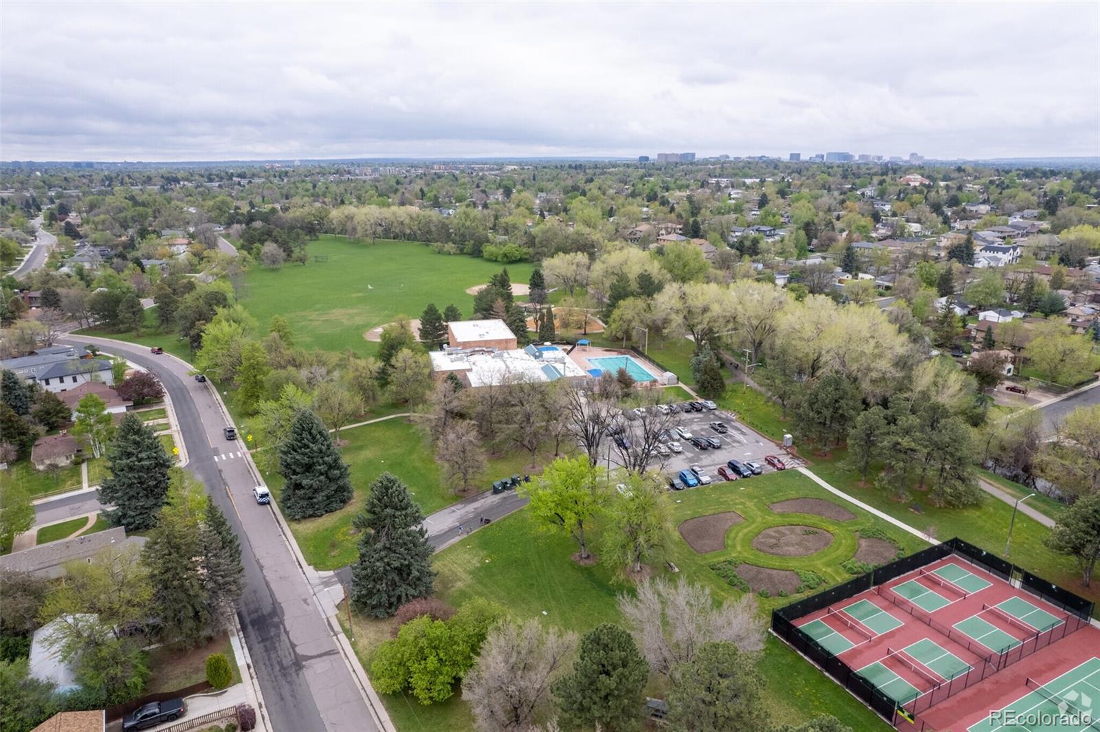 MLS Image #32 for 2140 s ash street,denver, Colorado