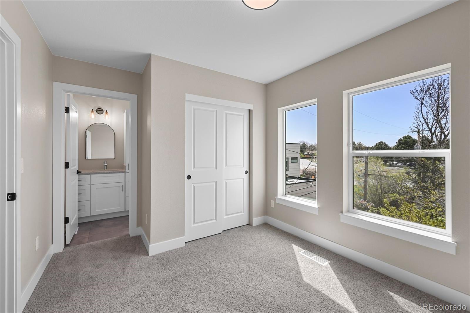 MLS Image #9 for 2140 s ash street,denver, Colorado