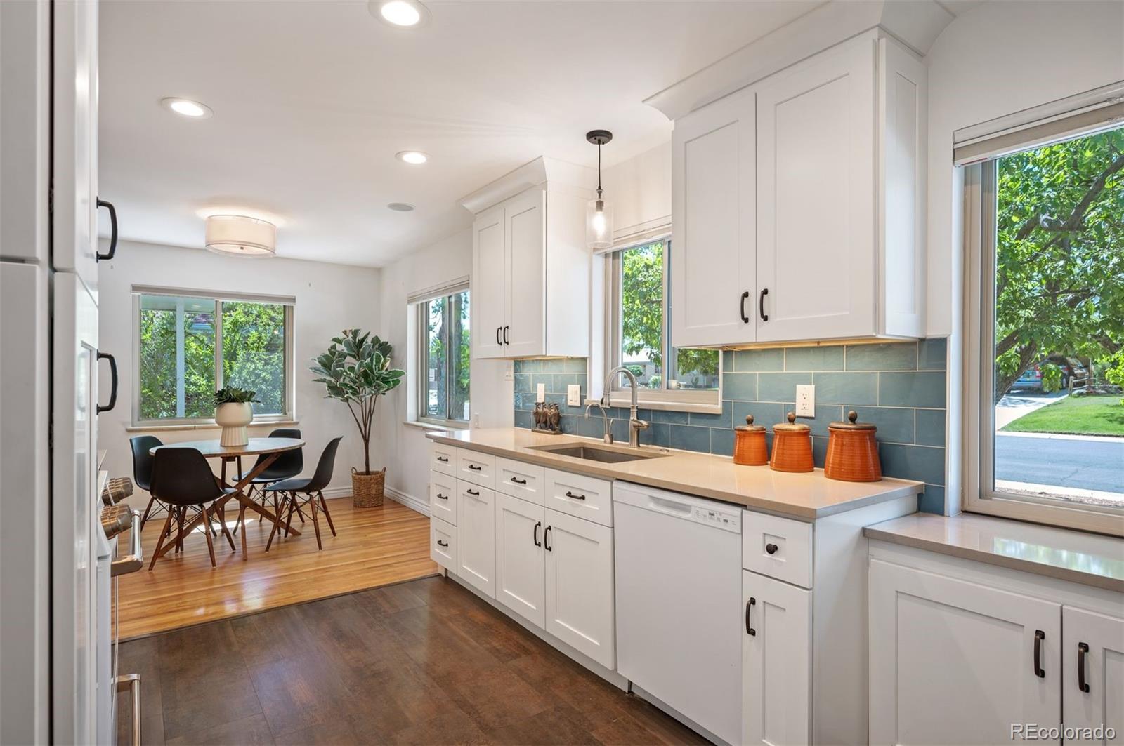 MLS Image #11 for 5523 e utah place,denver, Colorado