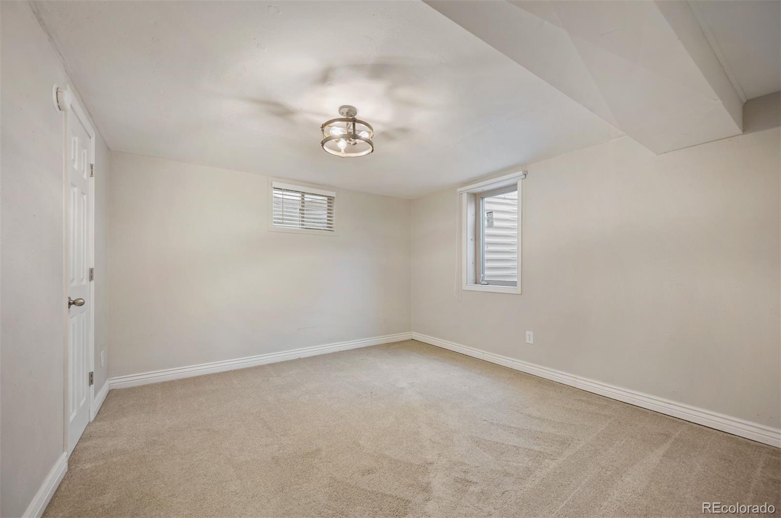 MLS Image #23 for 5523 e utah place,denver, Colorado