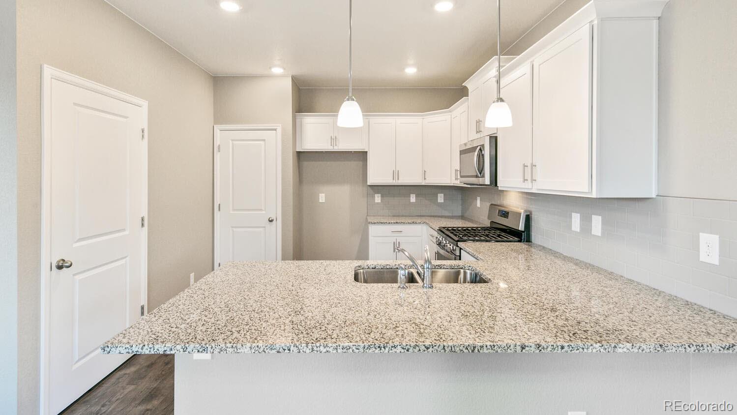 MLS Image #8 for 22343 e 6th place,aurora, Colorado