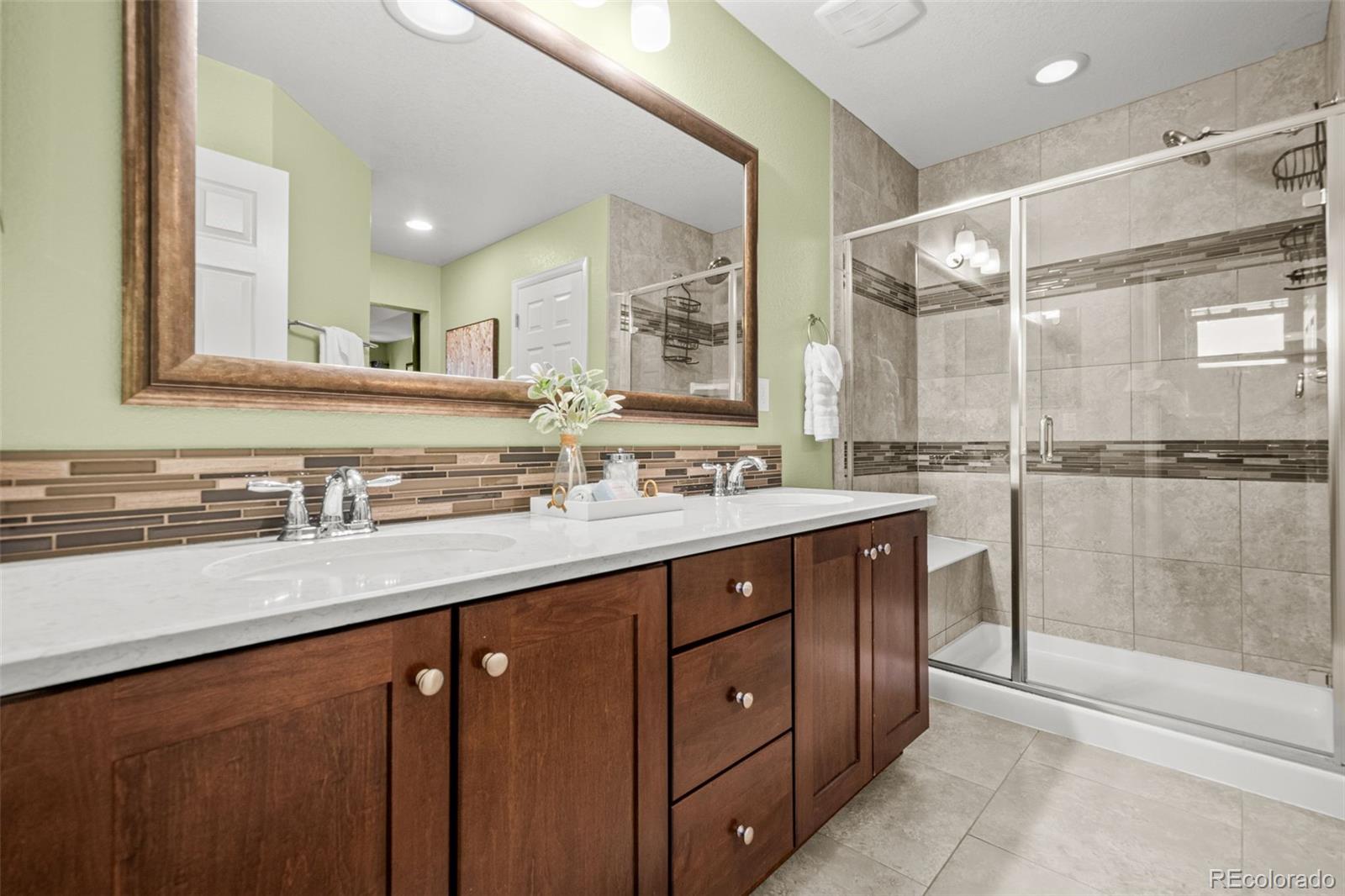 MLS Image #22 for 9387  iron mountain way,arvada, Colorado