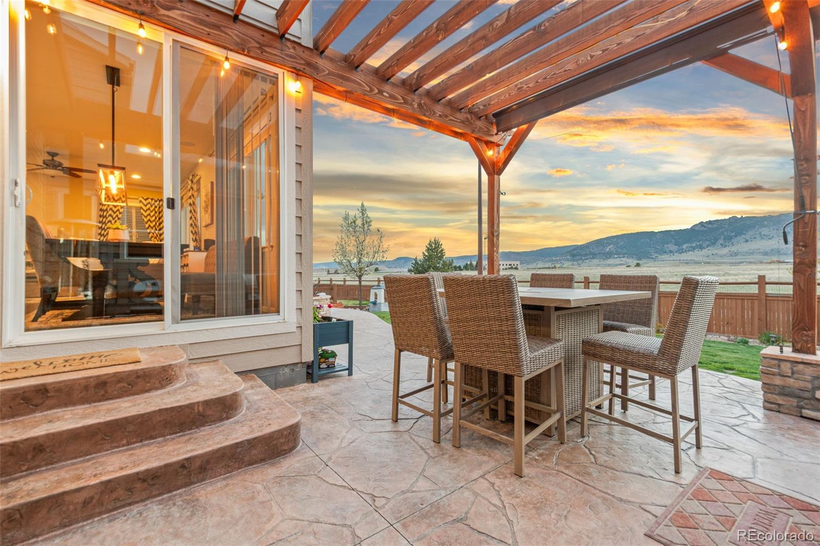MLS Image #38 for 9387  iron mountain way,arvada, Colorado