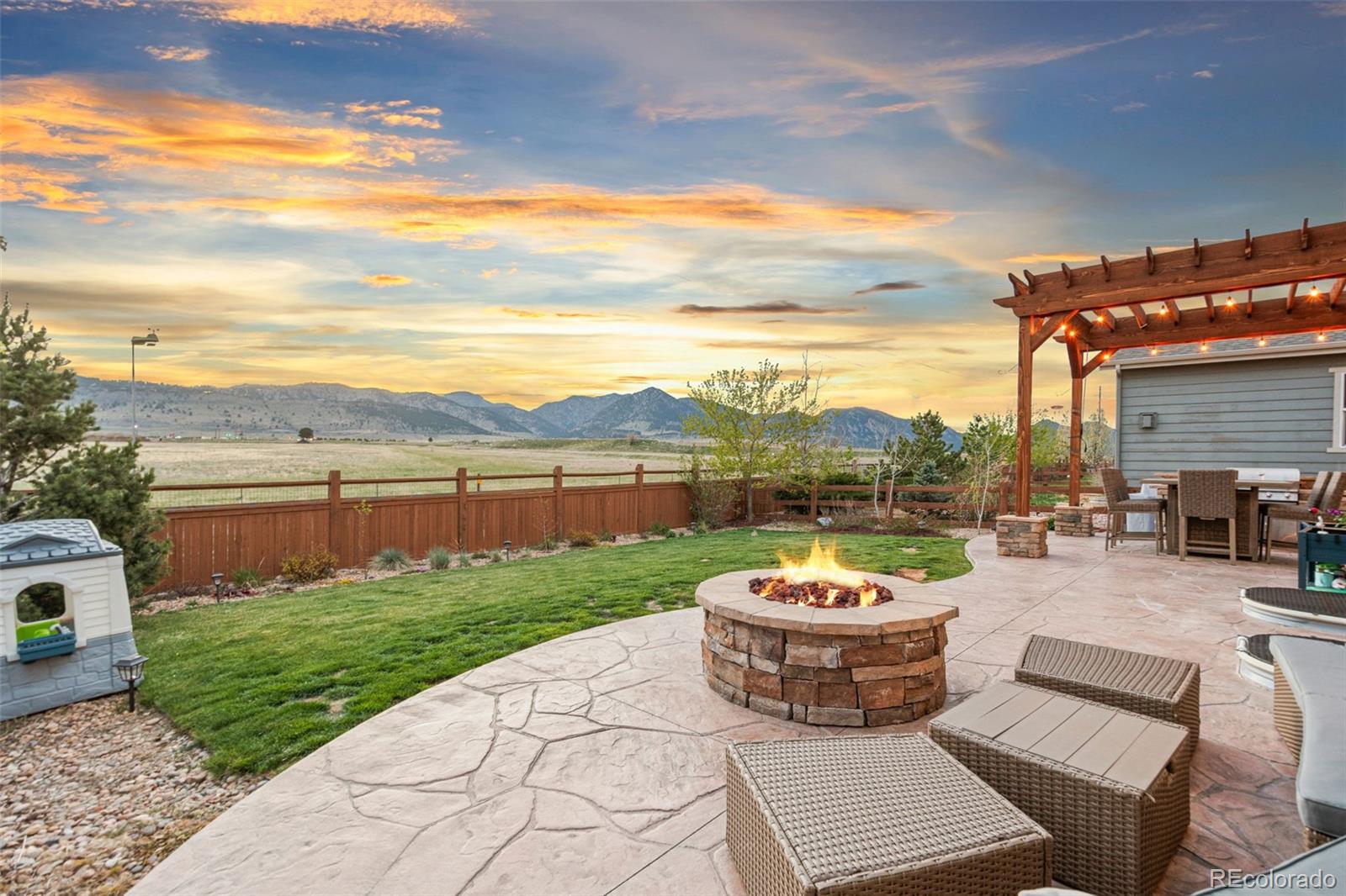 MLS Image #39 for 9387  iron mountain way,arvada, Colorado