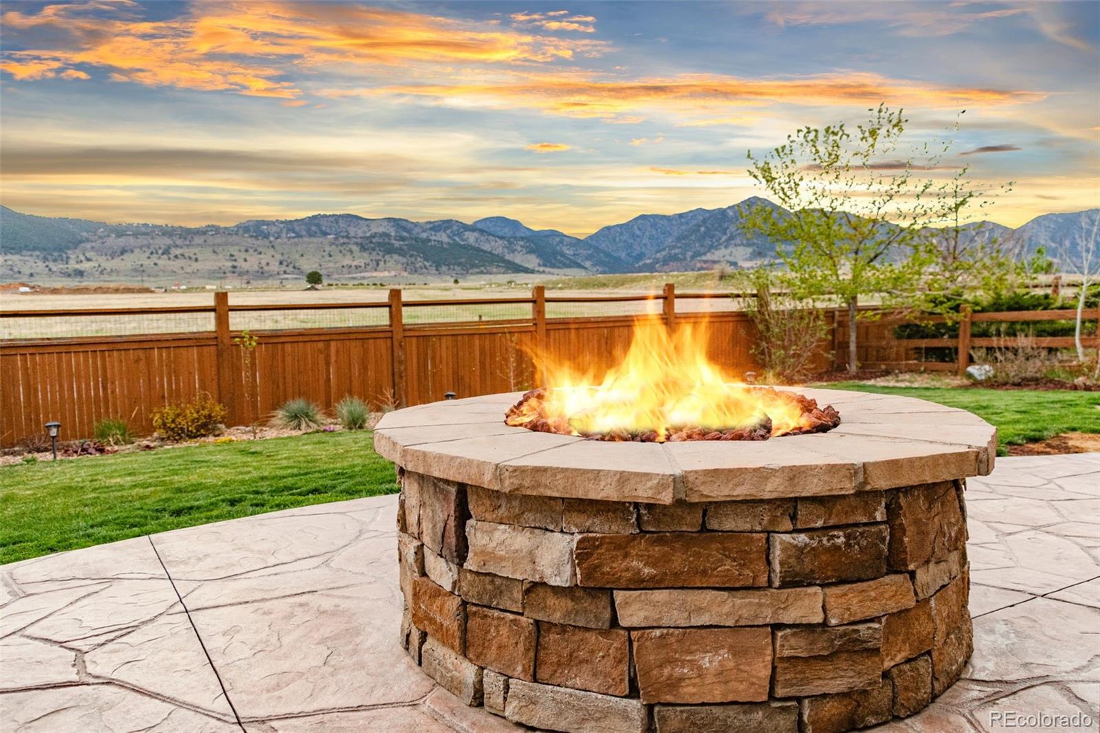MLS Image #40 for 9387  iron mountain way,arvada, Colorado