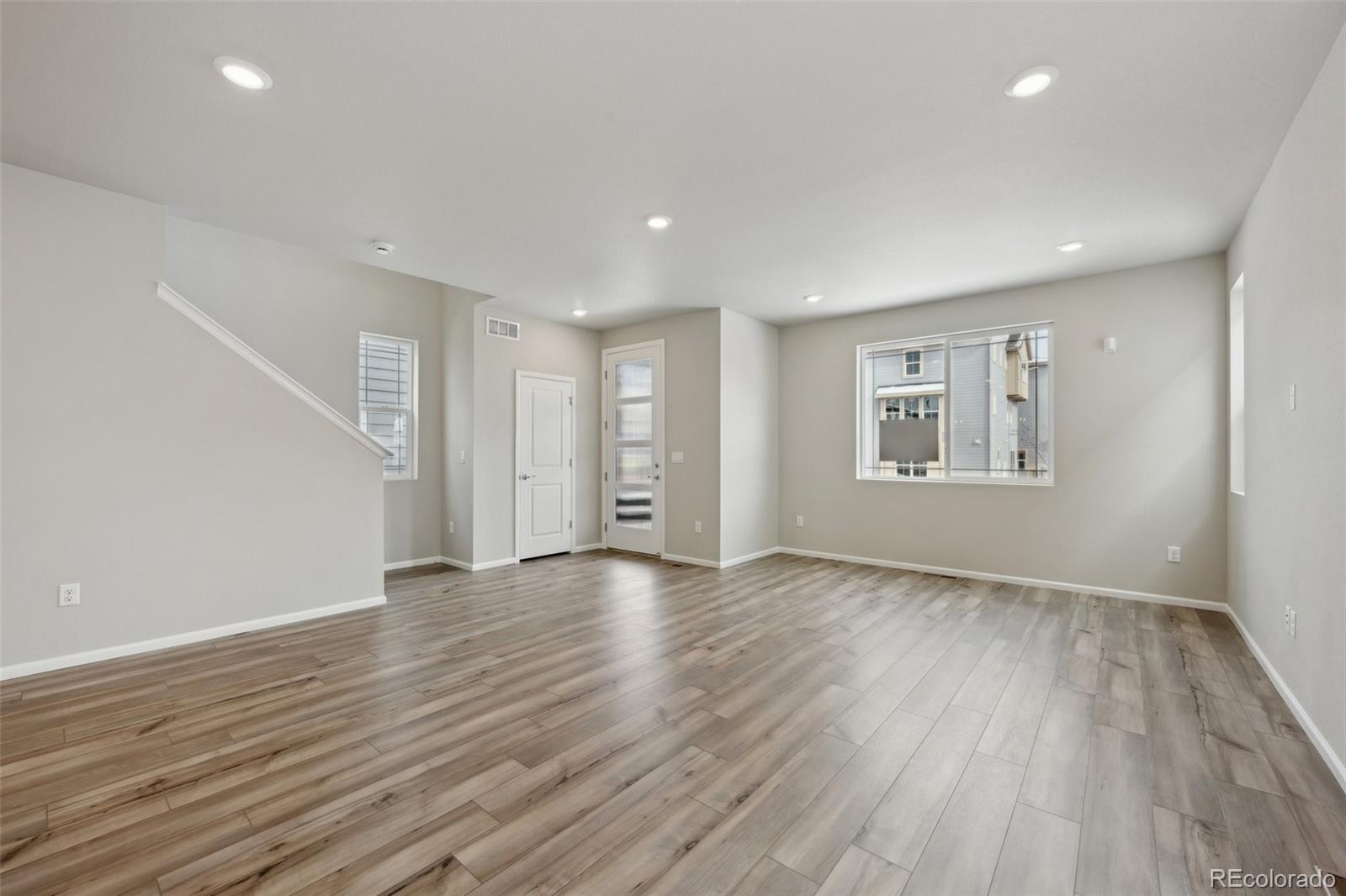MLS Image #4 for 7360  watercress drive,littleton, Colorado