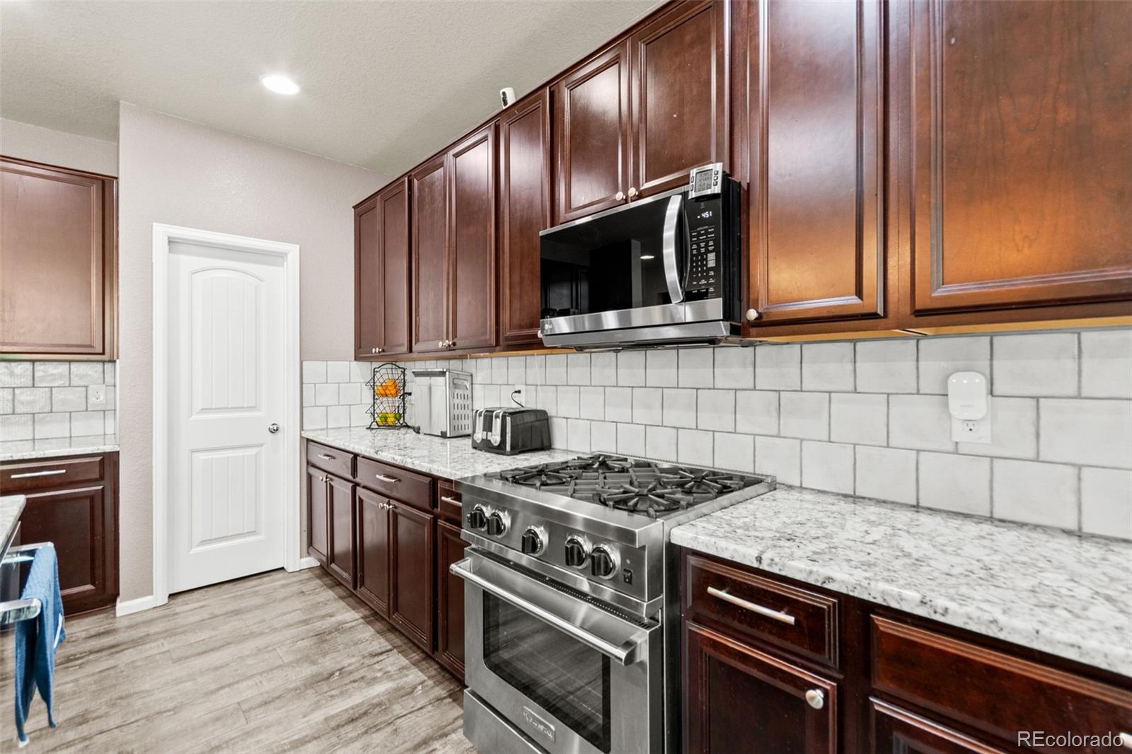 MLS Image #10 for 7018 e 123rd place,thornton, Colorado