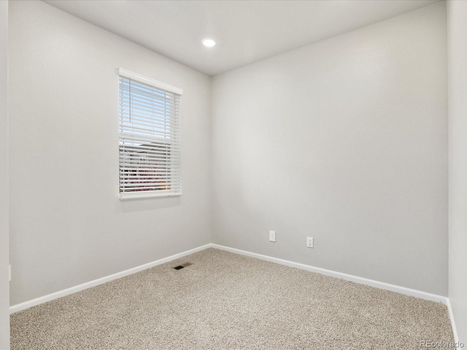 MLS Image #3 for 559  homestead avenue,brighton, Colorado