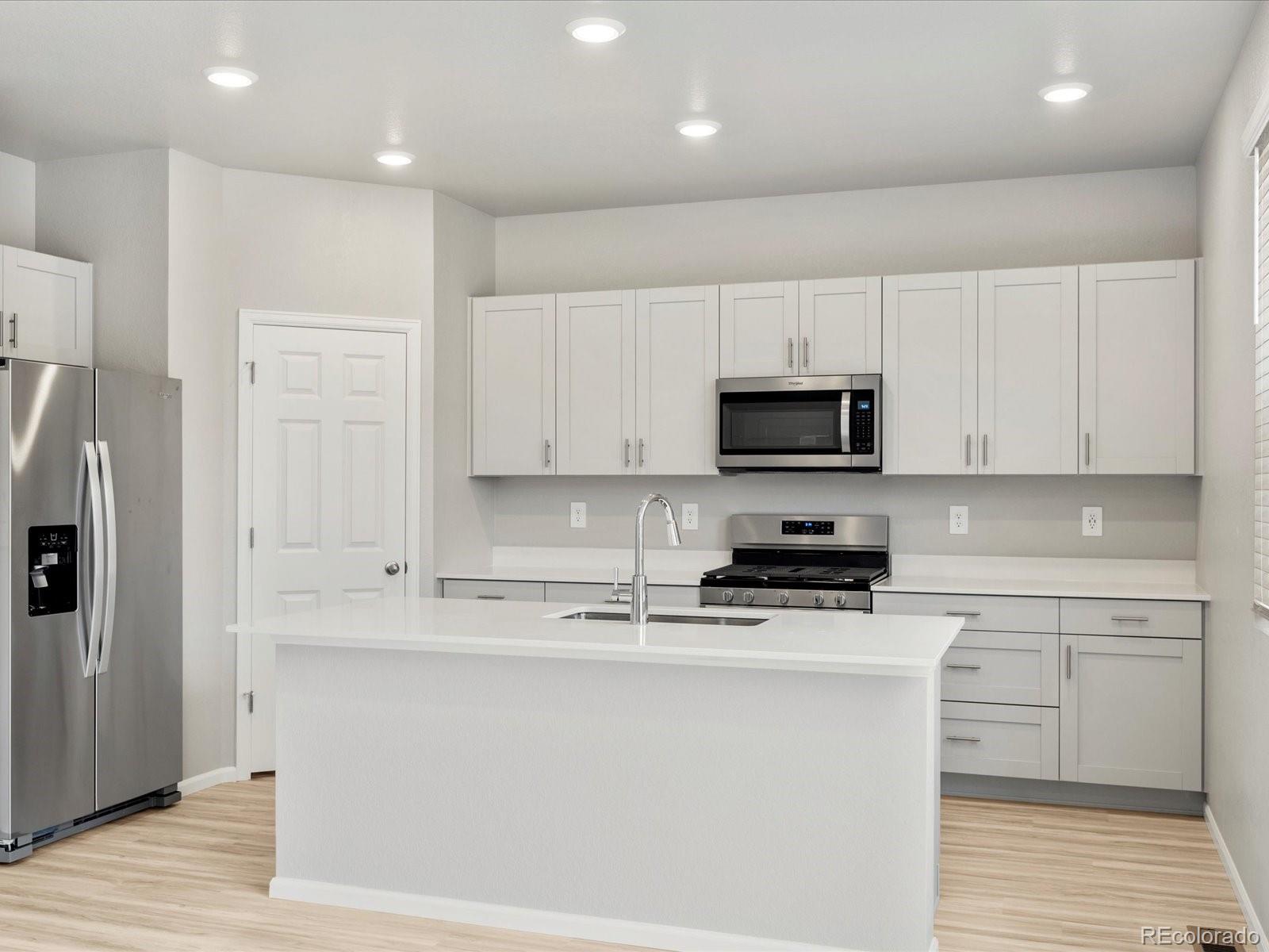 MLS Image #9 for 559  homestead avenue,brighton, Colorado