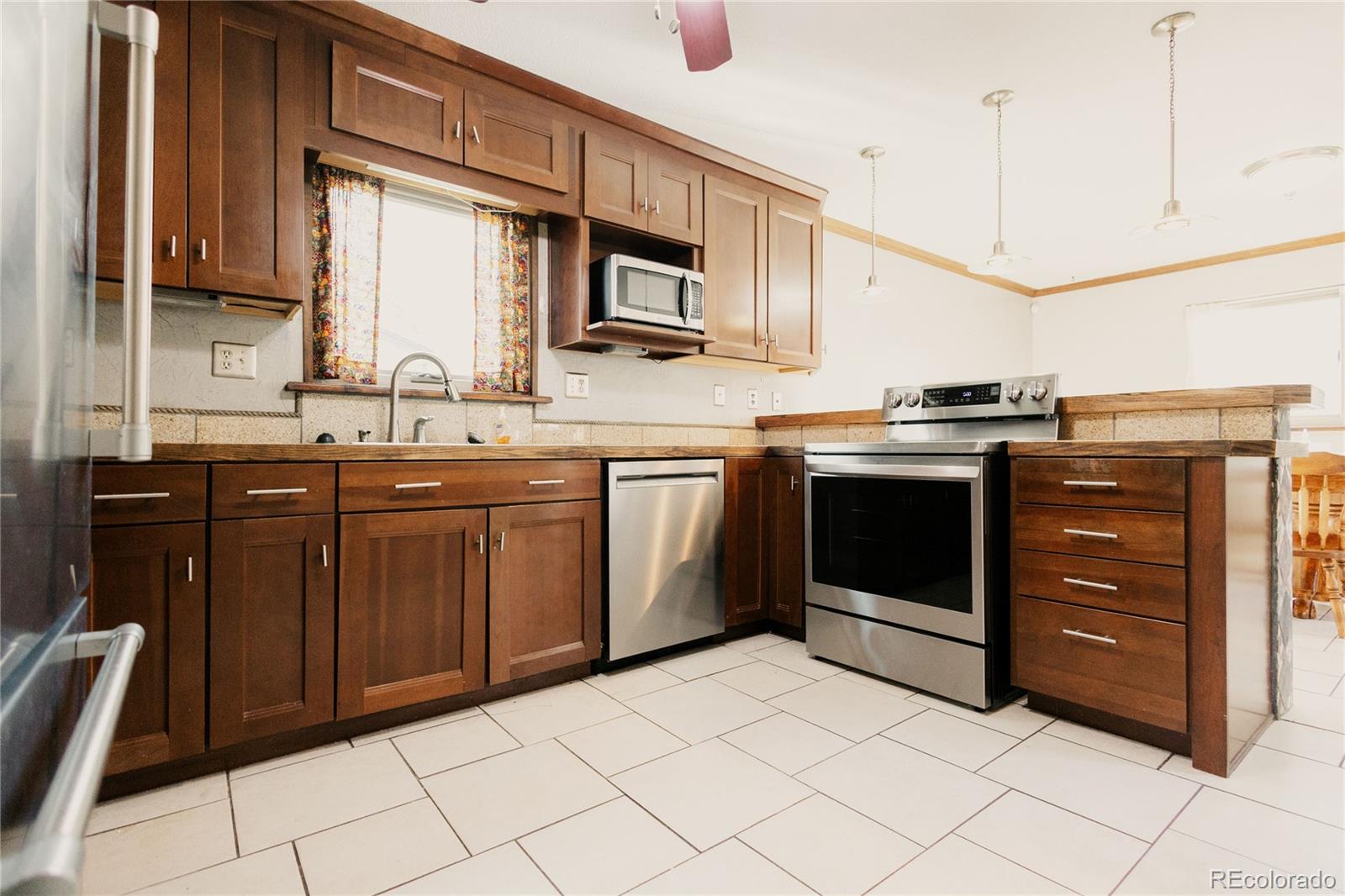 MLS Image #4 for 2535 w bijou street,colorado springs, Colorado