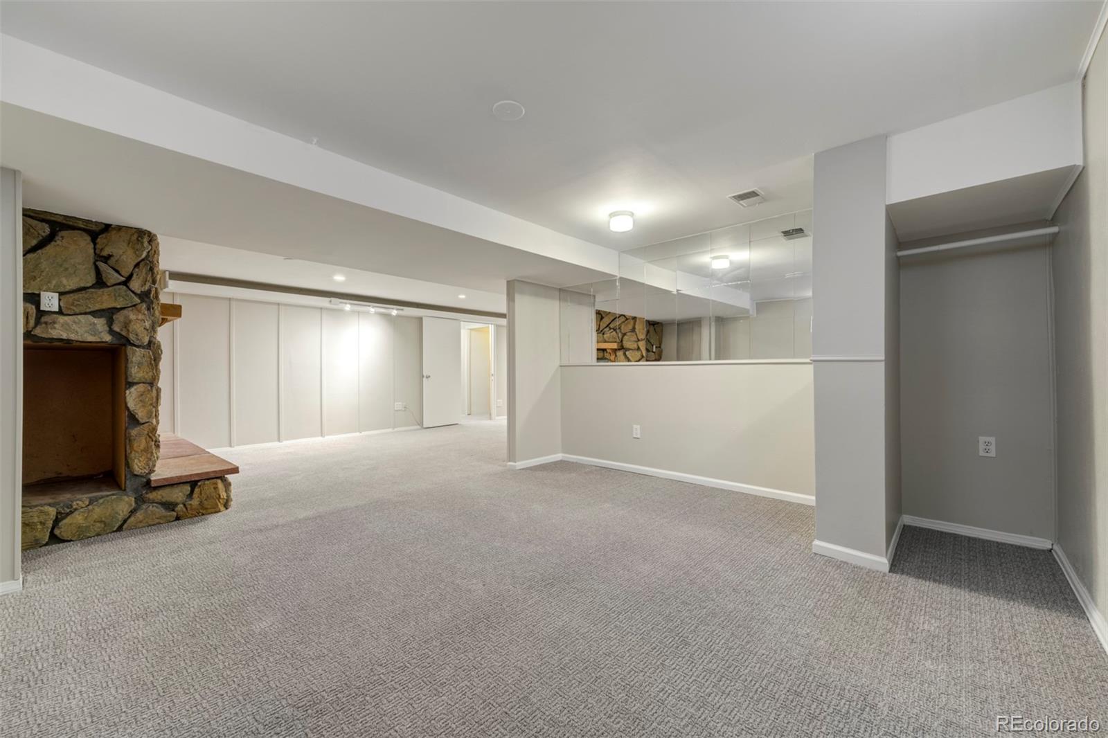 MLS Image #22 for 3245 s high street,englewood, Colorado