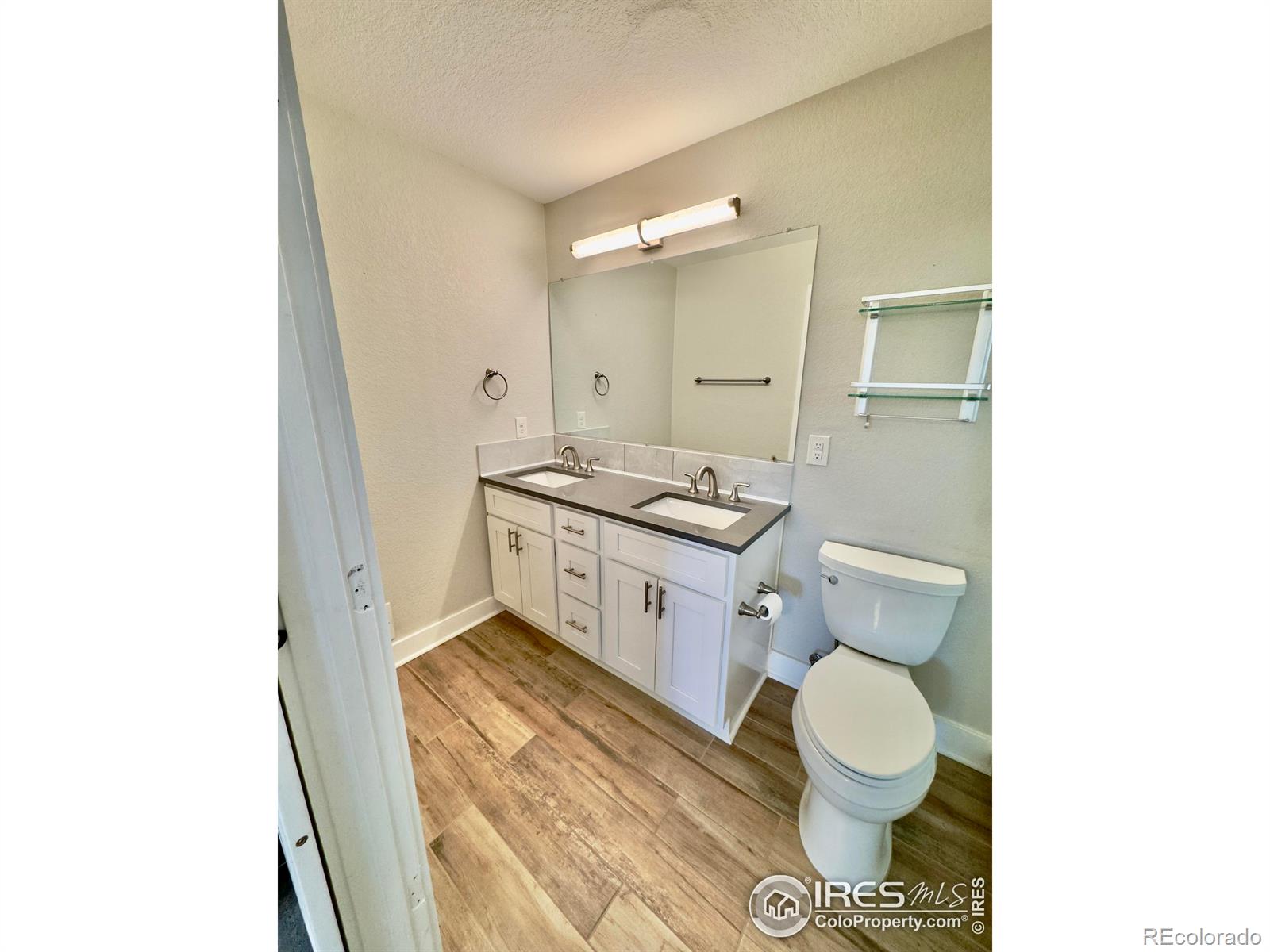 MLS Image #13 for 345 s forest street,denver, Colorado