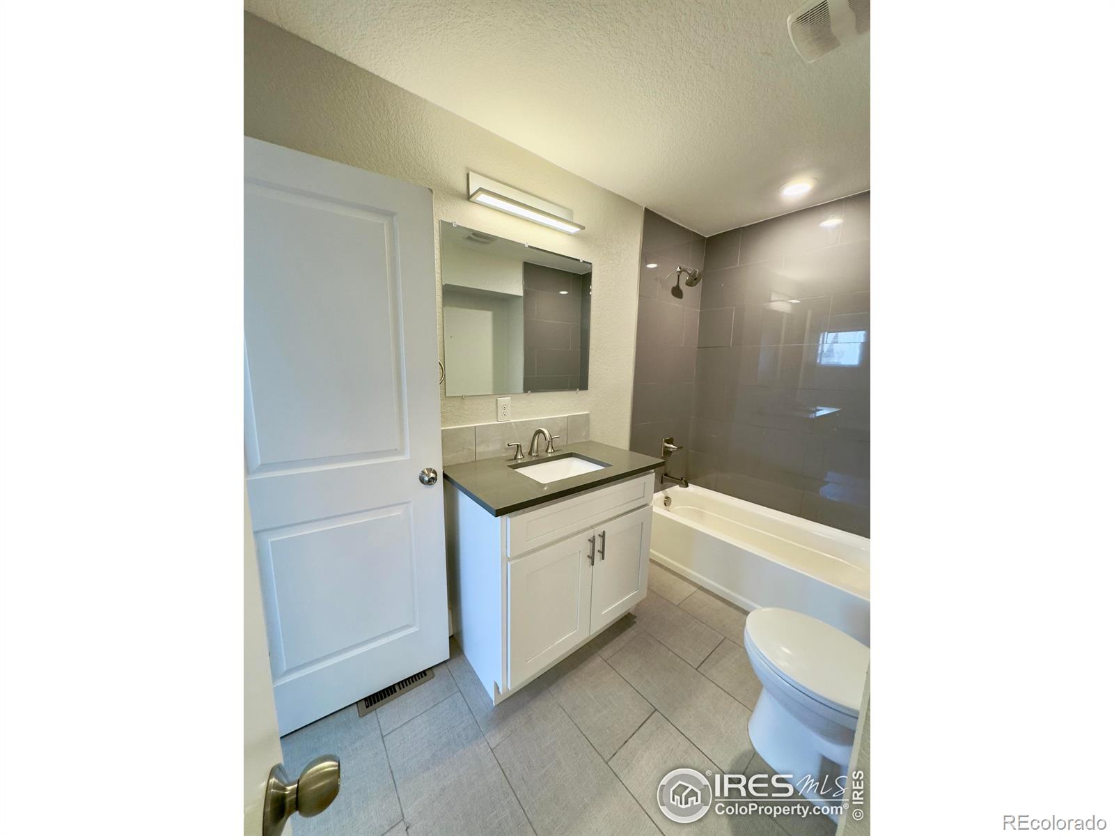 MLS Image #18 for 345 s forest street,denver, Colorado