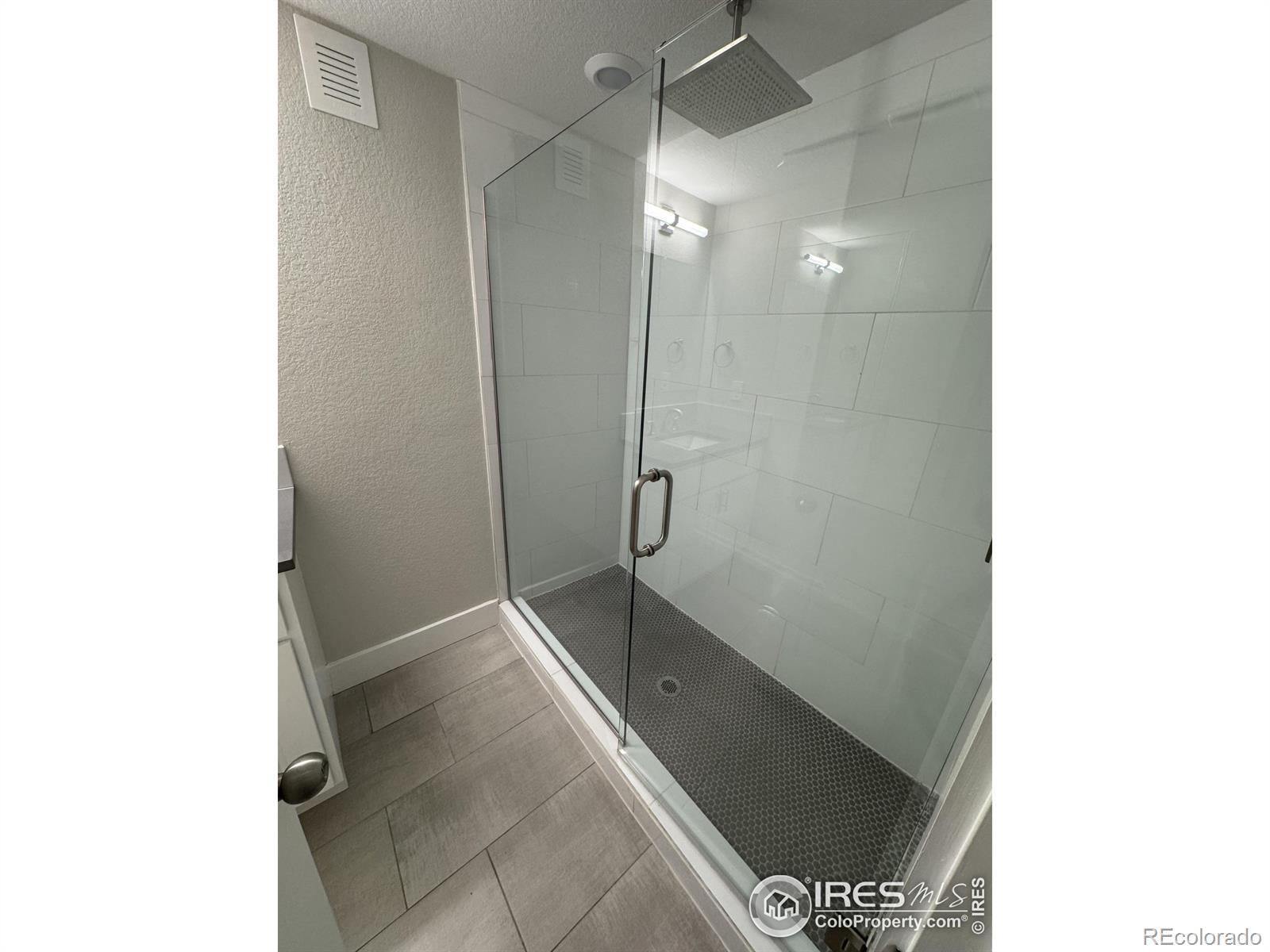 MLS Image #23 for 345 s forest street,denver, Colorado