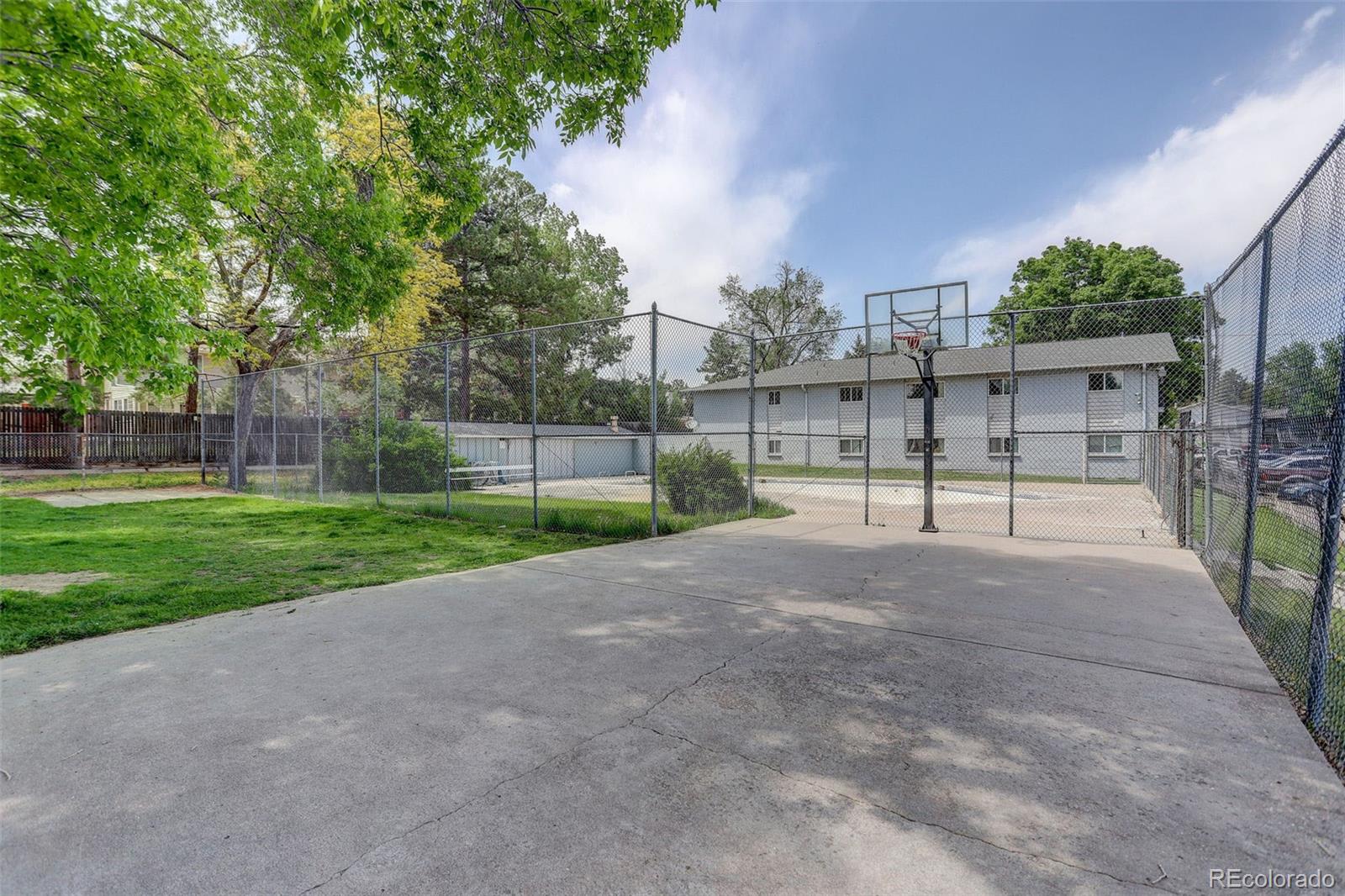 MLS Image #7 for 2565 s sheridan boulevard,lakewood, Colorado