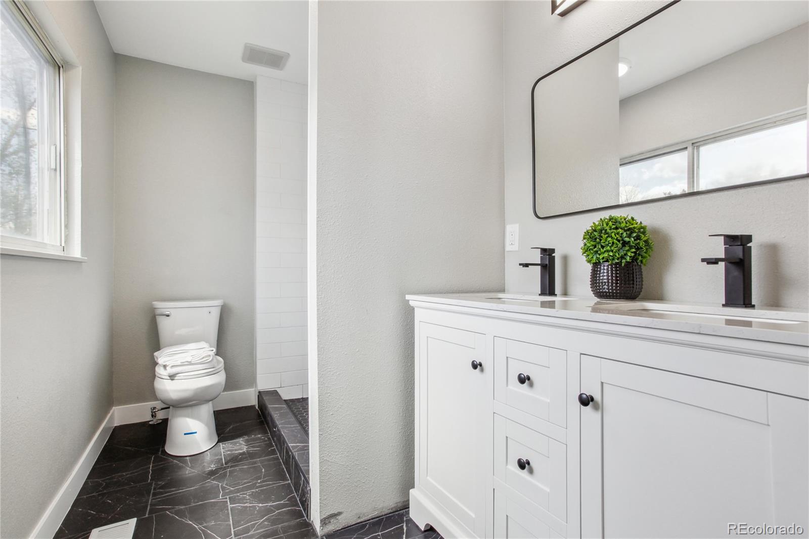 MLS Image #13 for 19644 e girard drive,aurora, Colorado