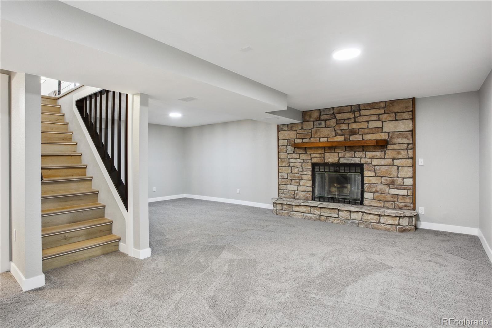 MLS Image #17 for 19644 e girard drive,aurora, Colorado
