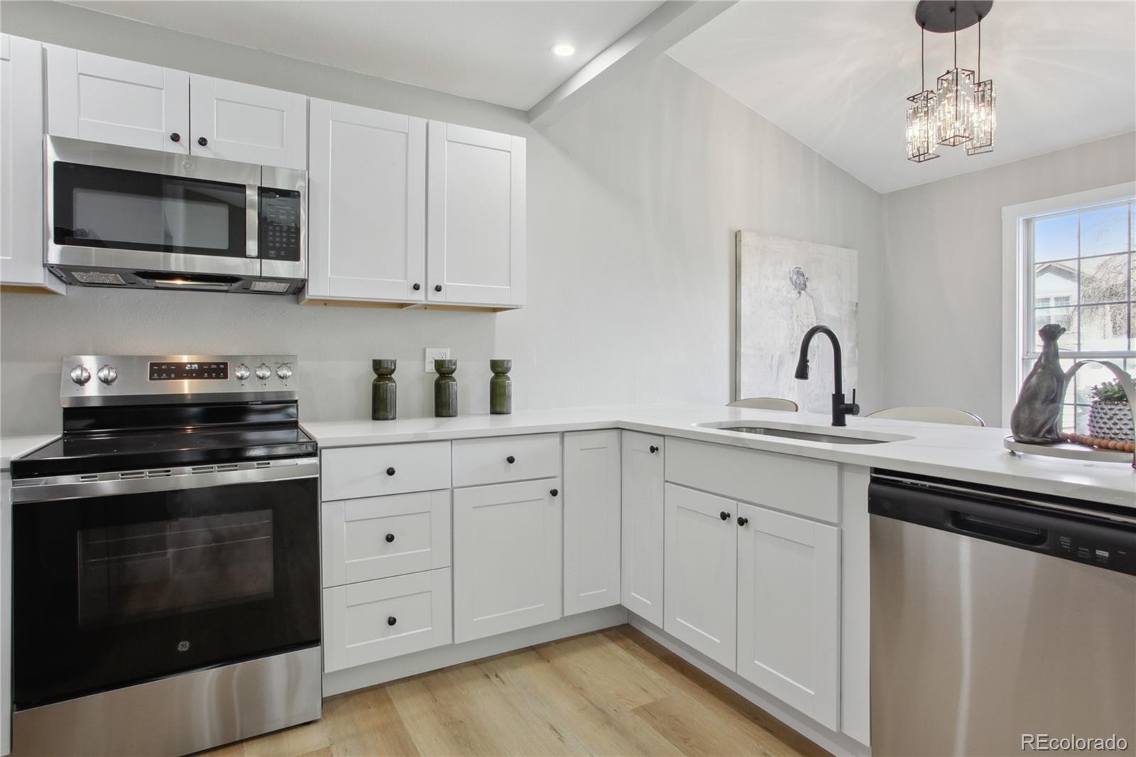 MLS Image #9 for 19644 e girard drive,aurora, Colorado