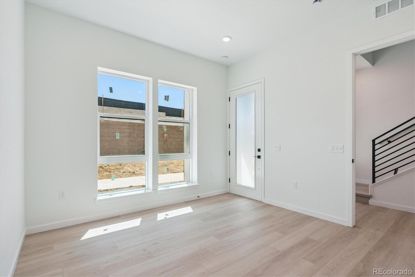 MLS Image #7 for 11481 e briarwood circle,centennial, Colorado