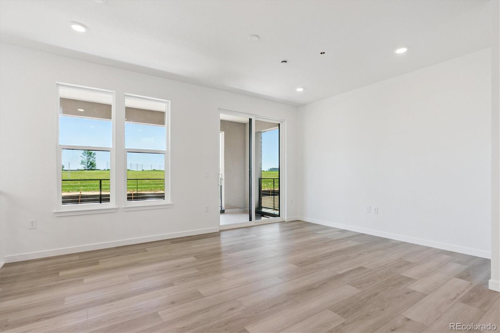 MLS Image #7 for 11475 e briarwood circle,centennial, Colorado