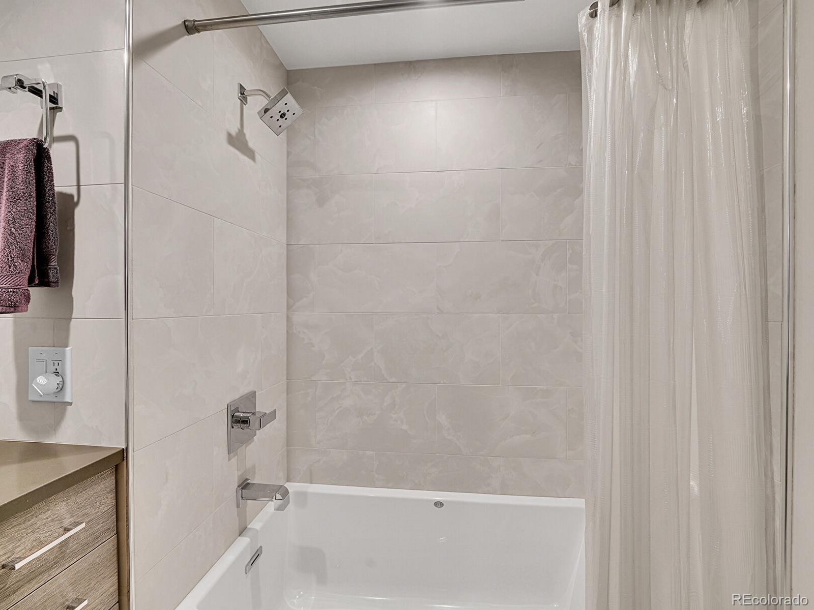MLS Image #25 for 2590 w long circle,littleton, Colorado