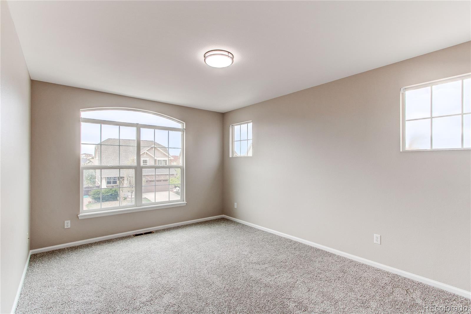 MLS Image #18 for 5597 s buchanan street,aurora, Colorado