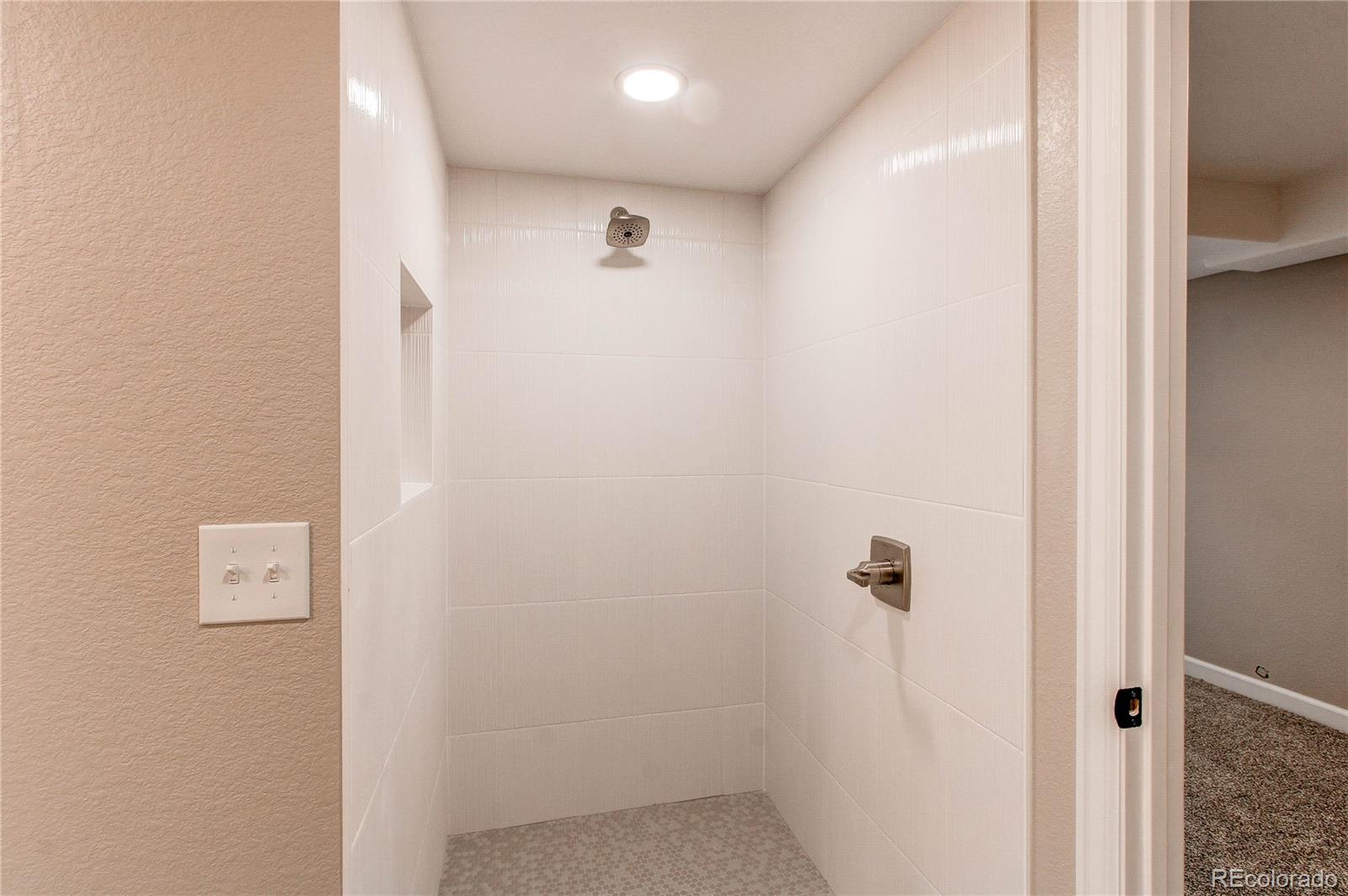 MLS Image #31 for 5597 s buchanan street,aurora, Colorado