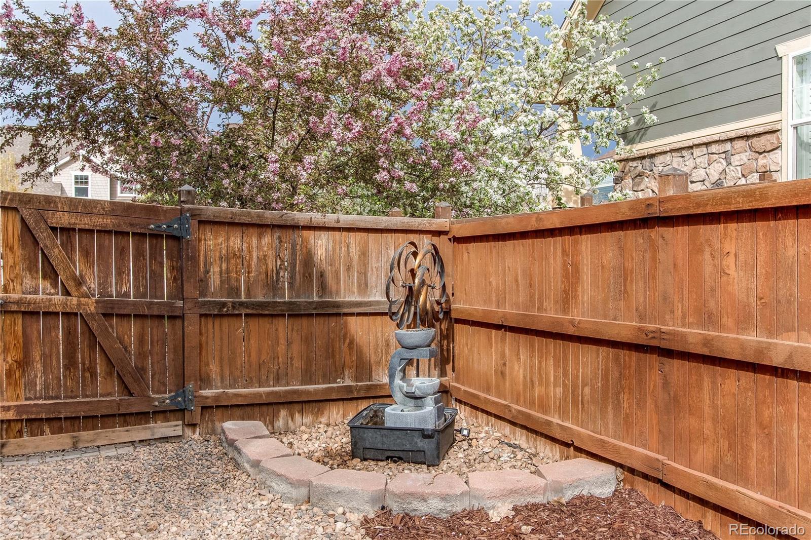 MLS Image #40 for 5597 s buchanan street,aurora, Colorado