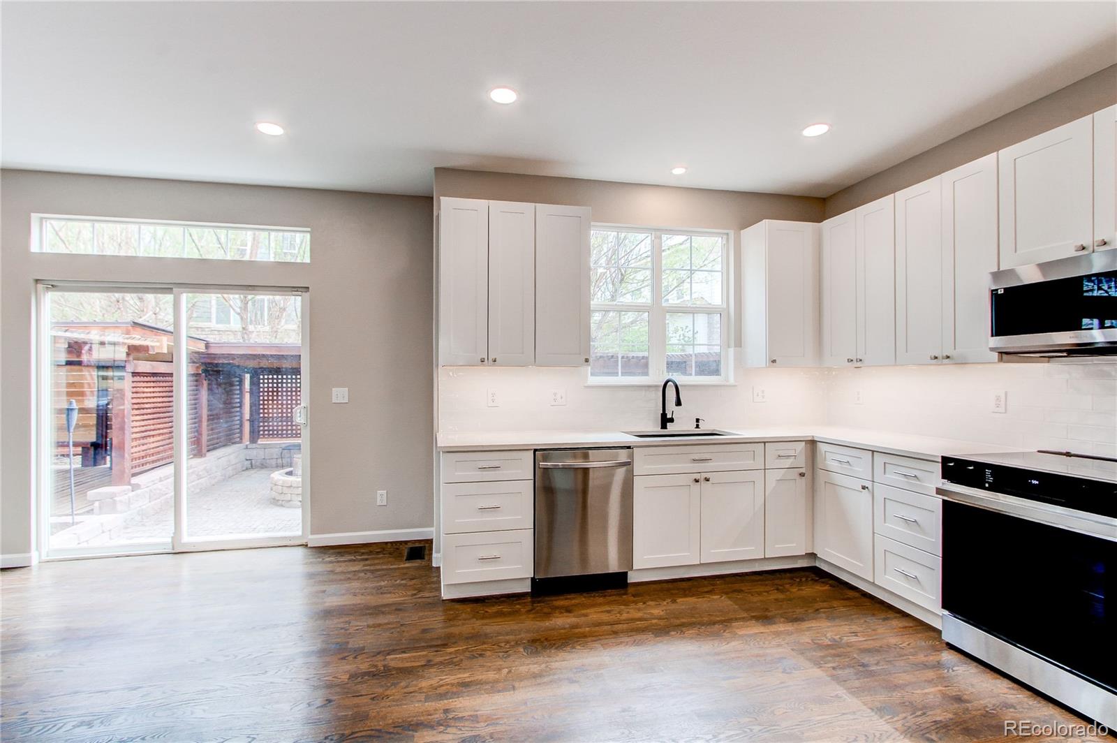 MLS Image #5 for 5597 s buchanan street,aurora, Colorado