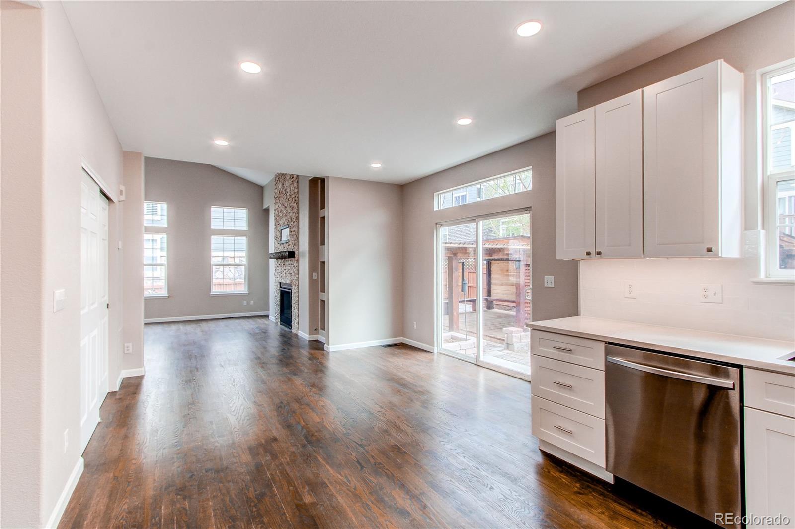 MLS Image #6 for 5597 s buchanan street,aurora, Colorado