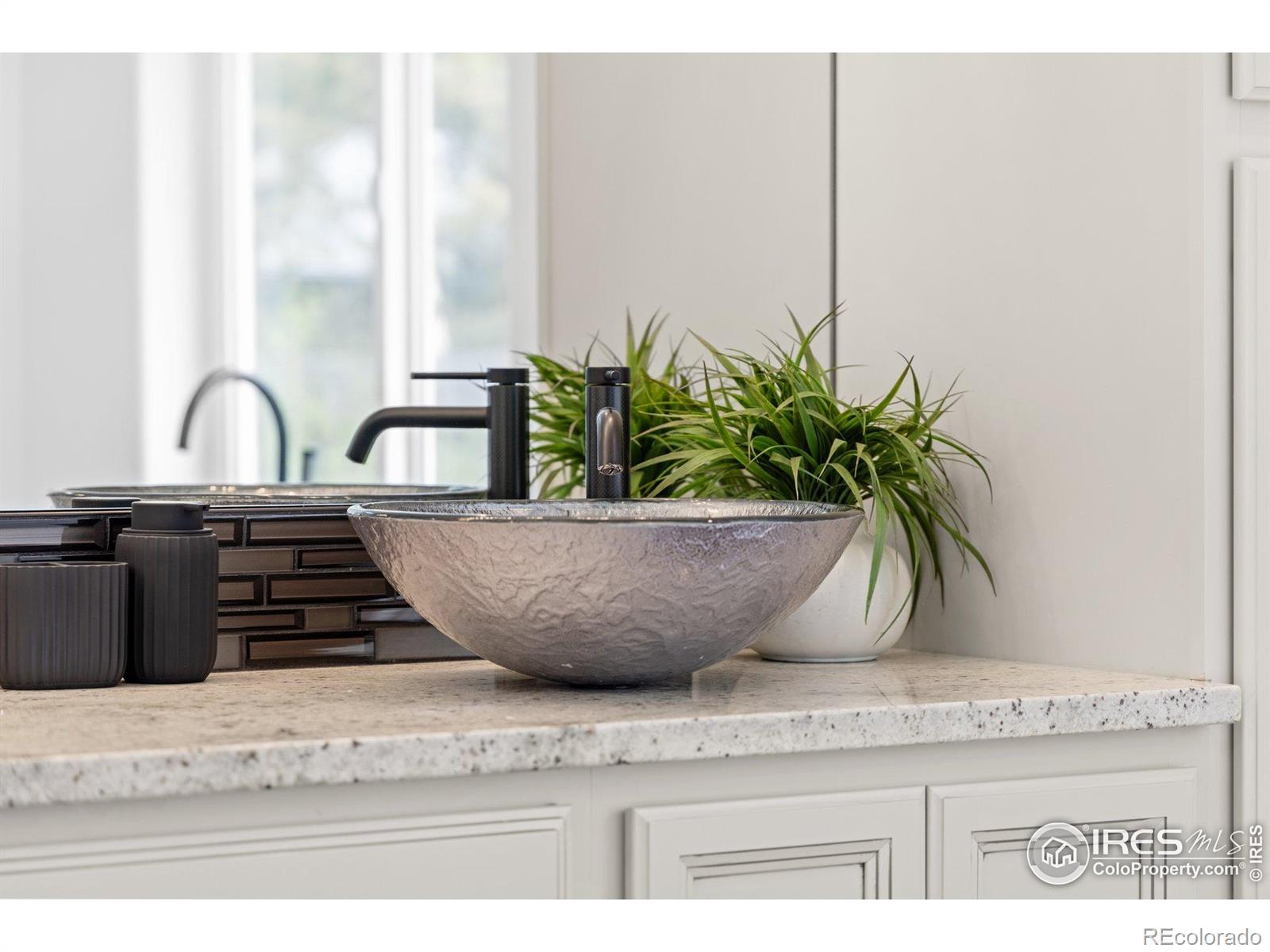 MLS Image #13 for 8138  captains lane,longmont, Colorado