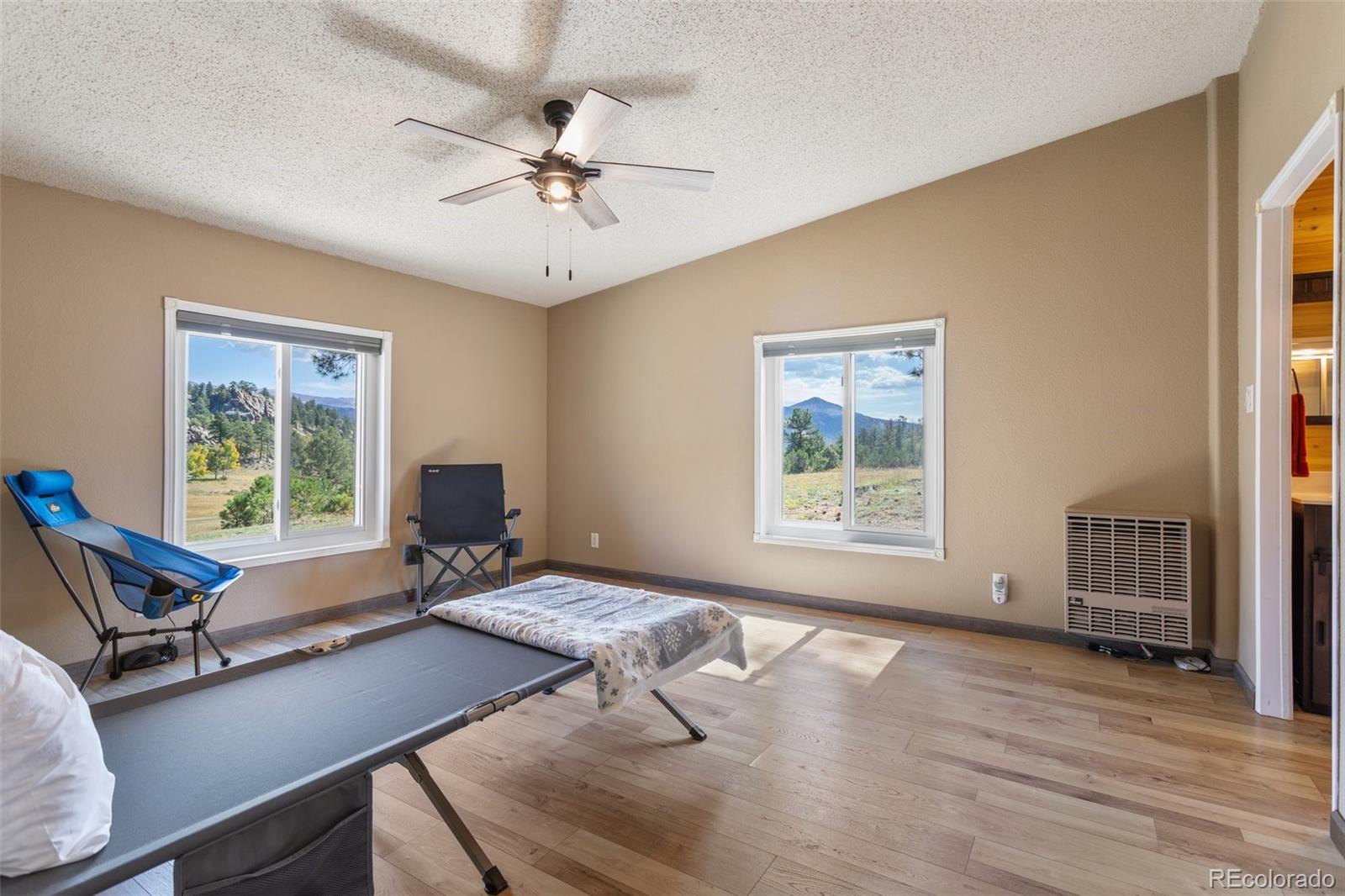 MLS Image #12 for 154  hummingbird circle,florissant, Colorado