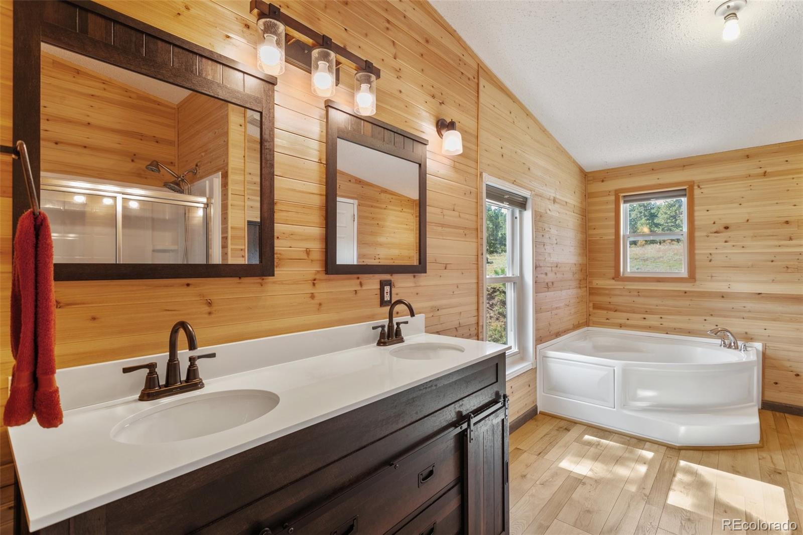 MLS Image #14 for 154  hummingbird circle,florissant, Colorado