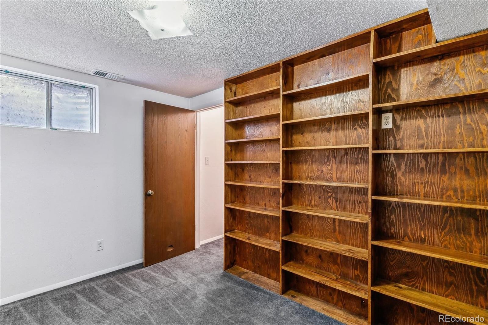 MLS Image #11 for 16588 e 8th avenue,aurora, Colorado