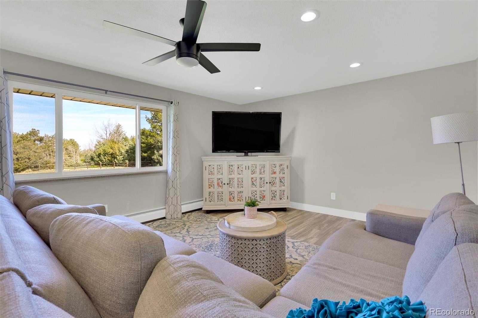 MLS Image #7 for 16816 e costilla avenue,foxfield, Colorado