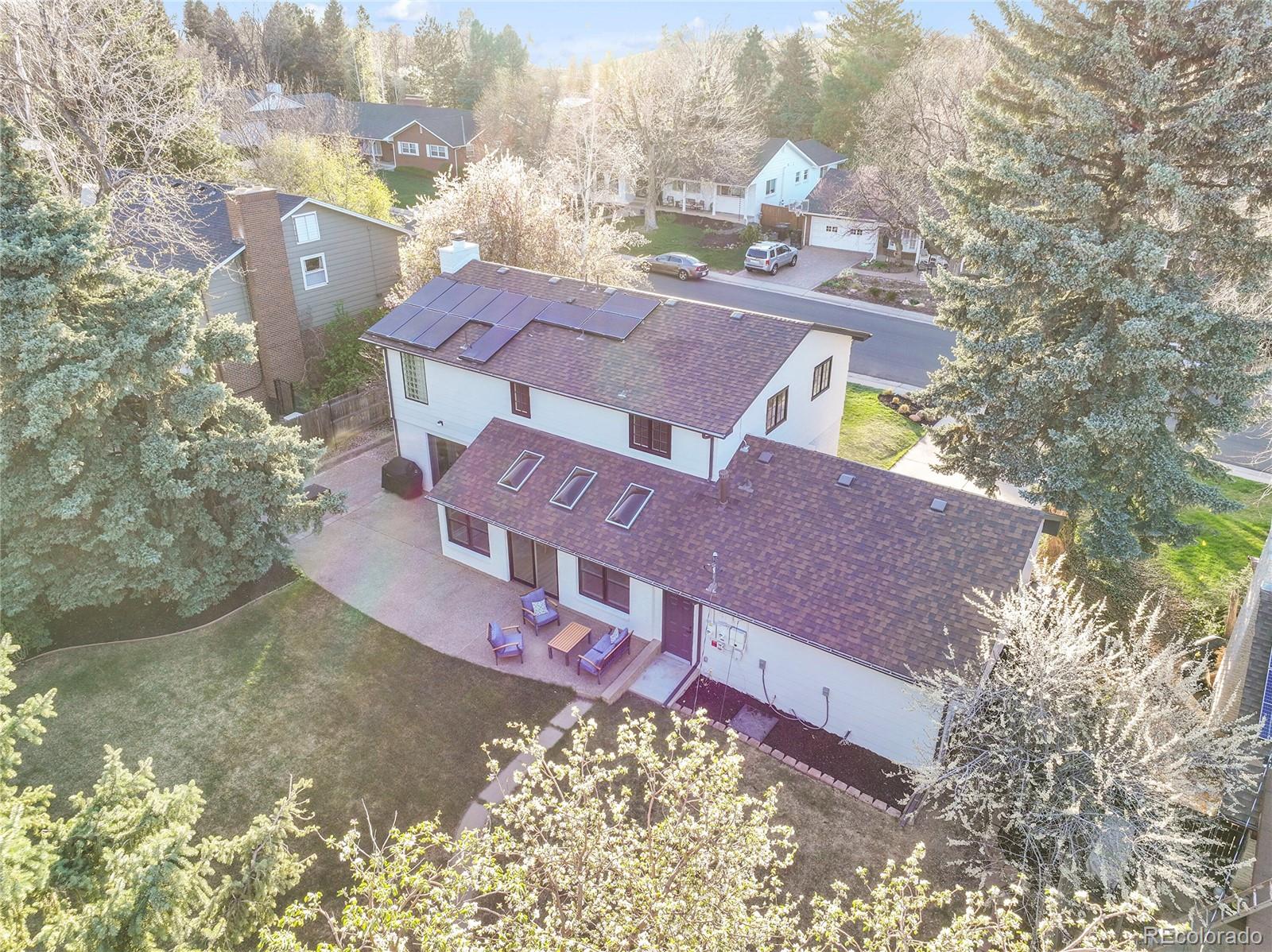MLS Image #33 for 3930 s hillcrest drive,denver, Colorado
