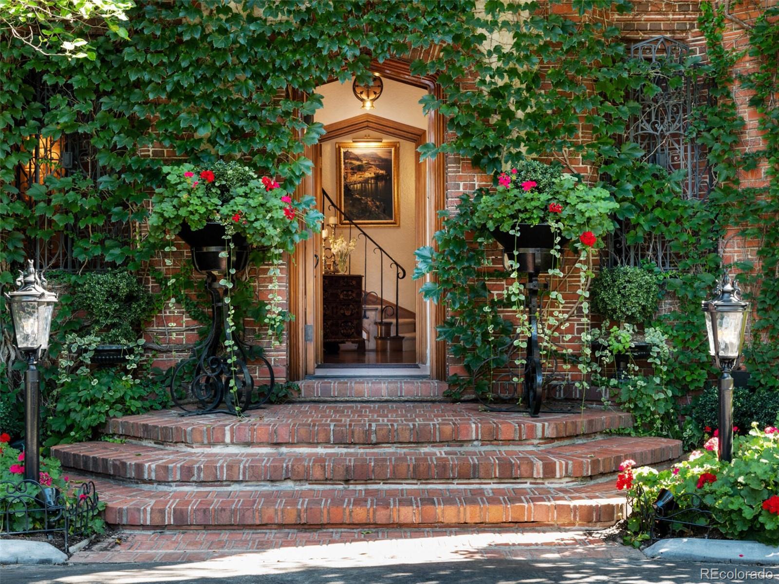 MLS Image #8 for 2750 e cedar avenue,denver, Colorado